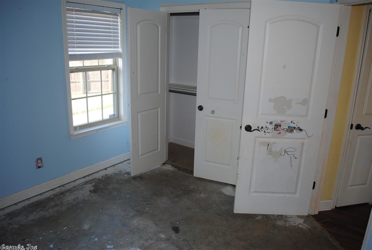 HURRICANE MEADOWS - Residential