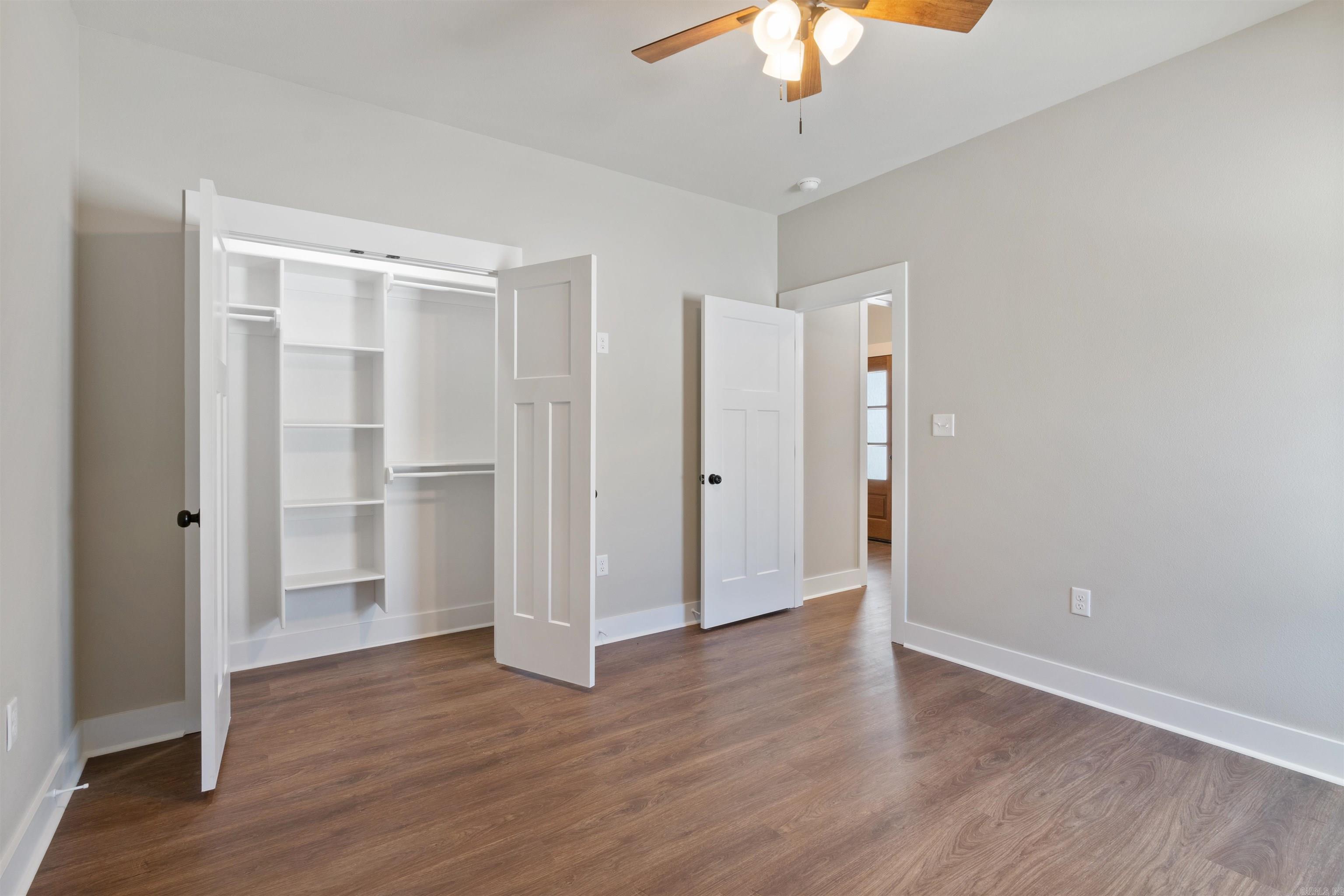 IVY PLACE - Residential