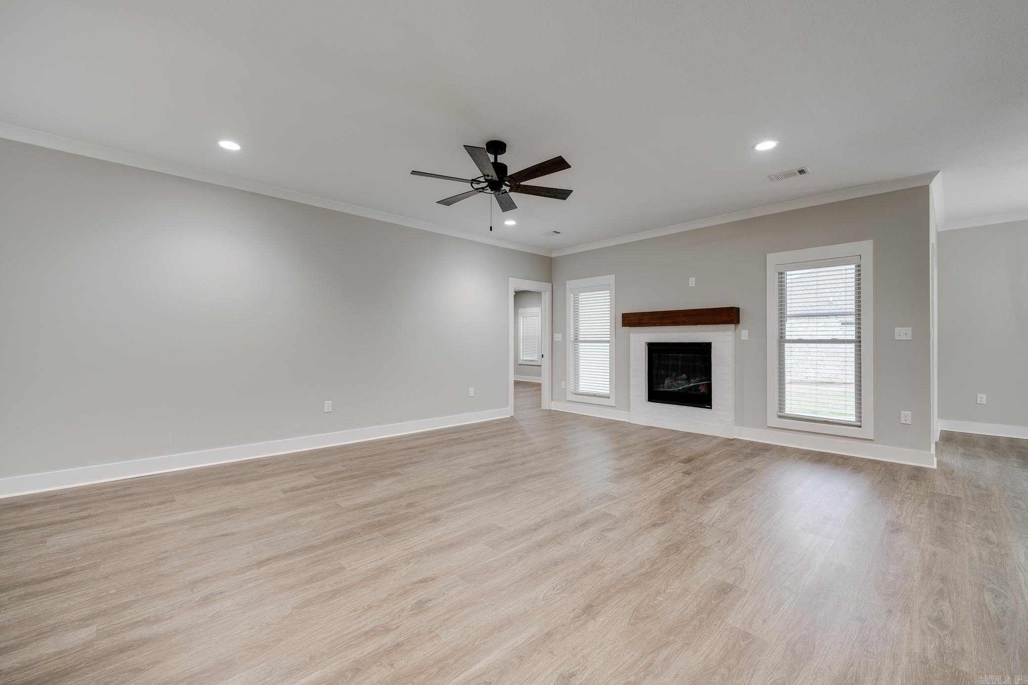 IVY PLACE - Residential