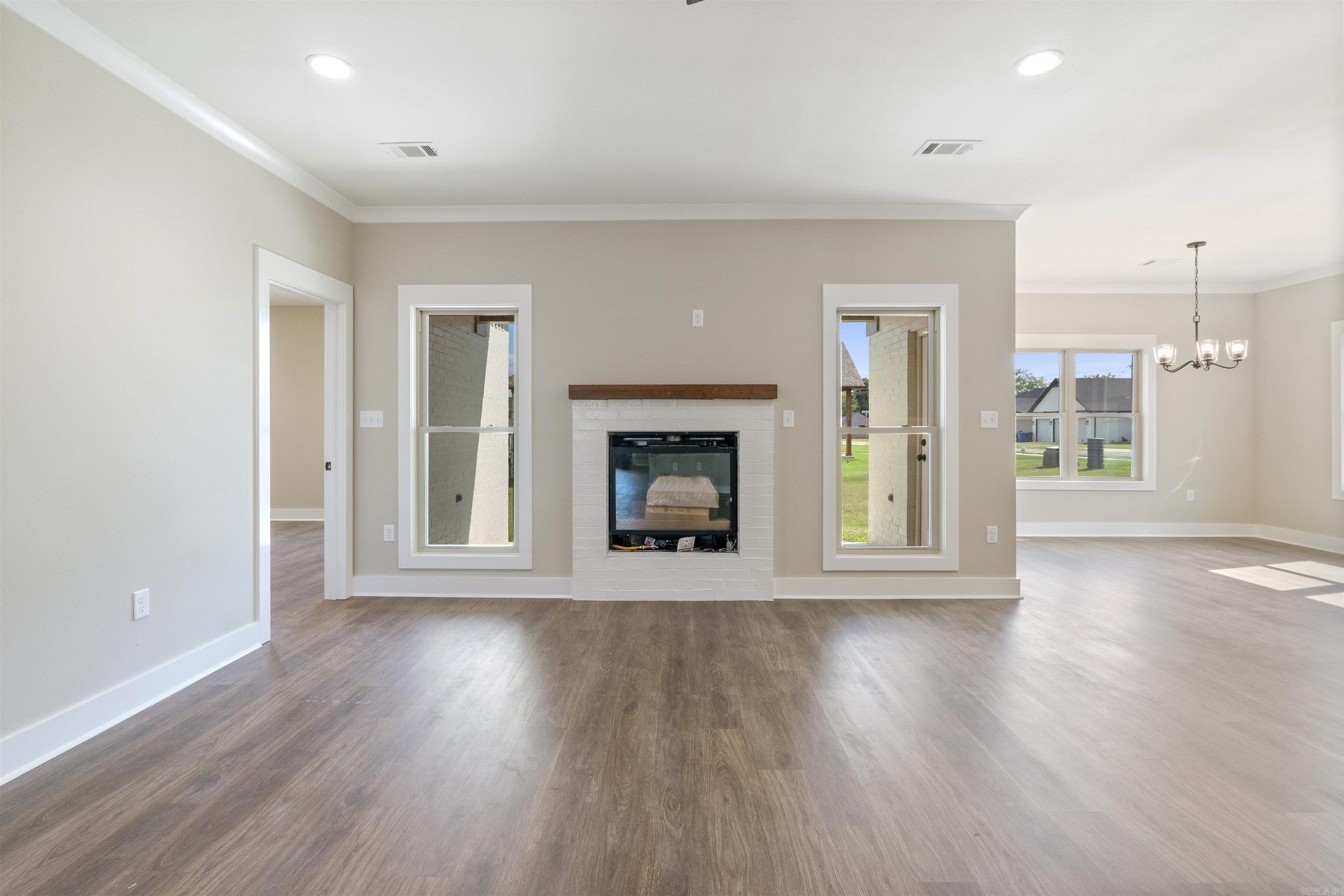 IVY PLACE - Residential