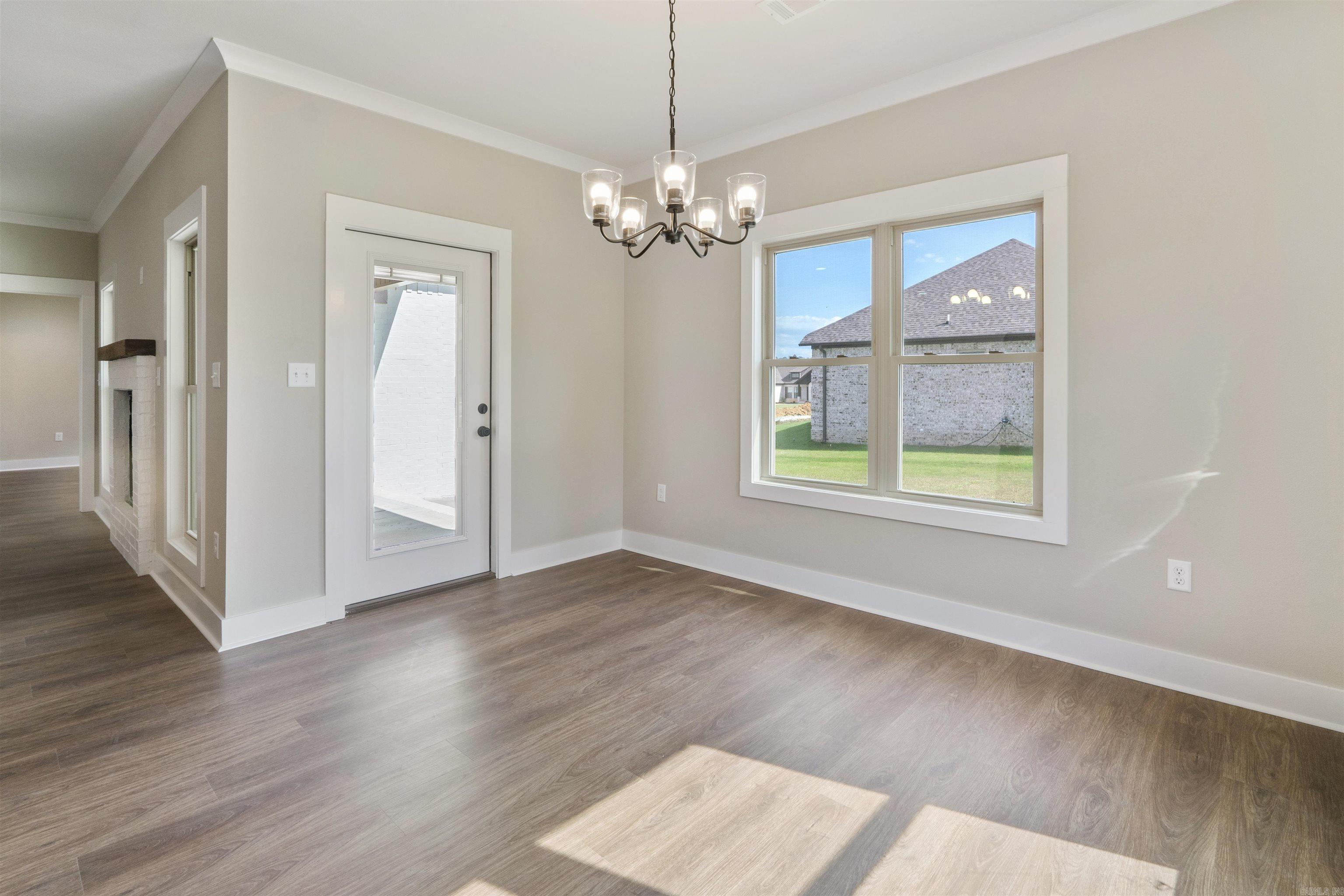 IVY PLACE - Residential