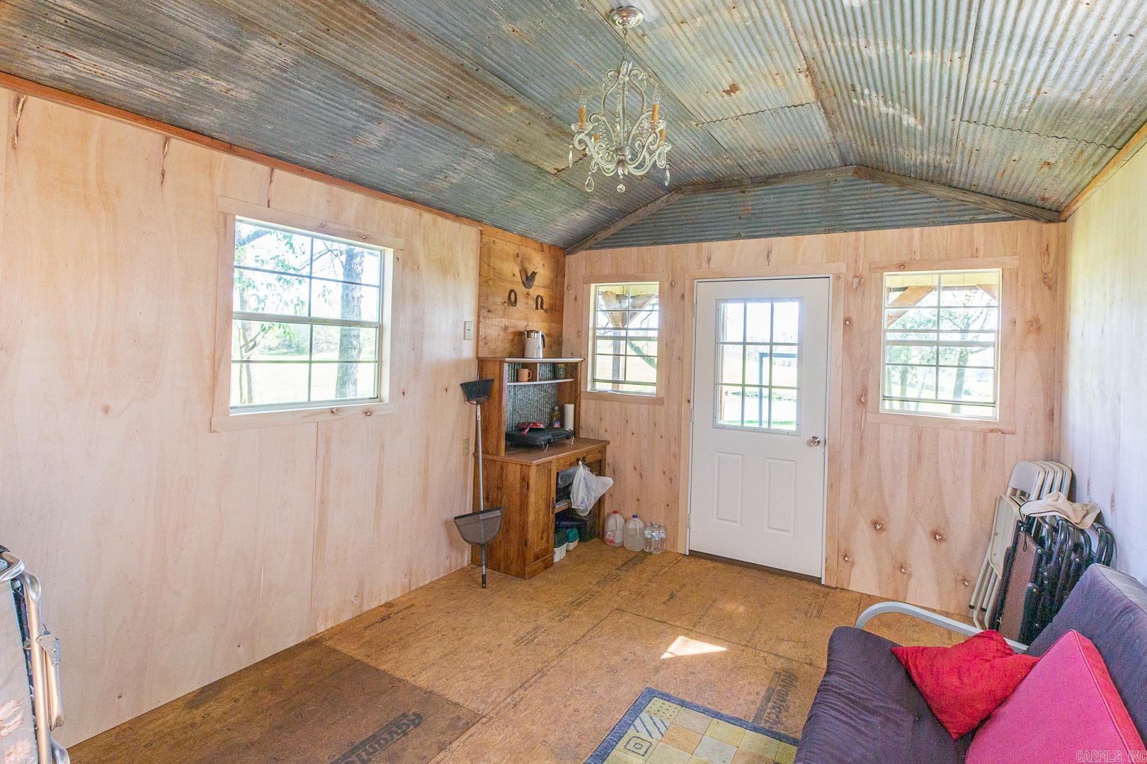 Metes & Bounds - Land