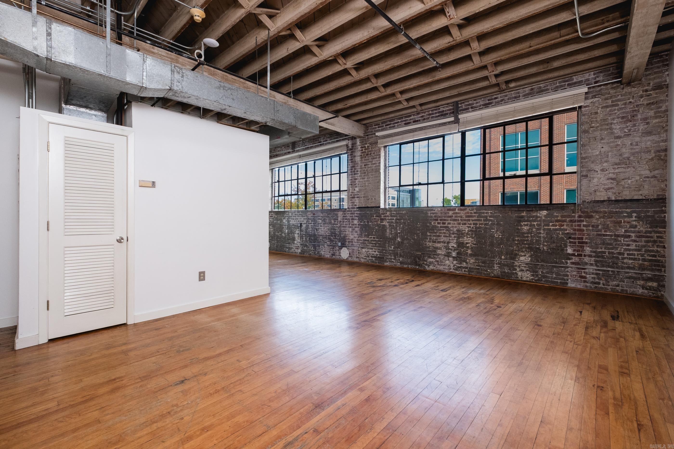 TUF NUT BLDG HPR - Residential