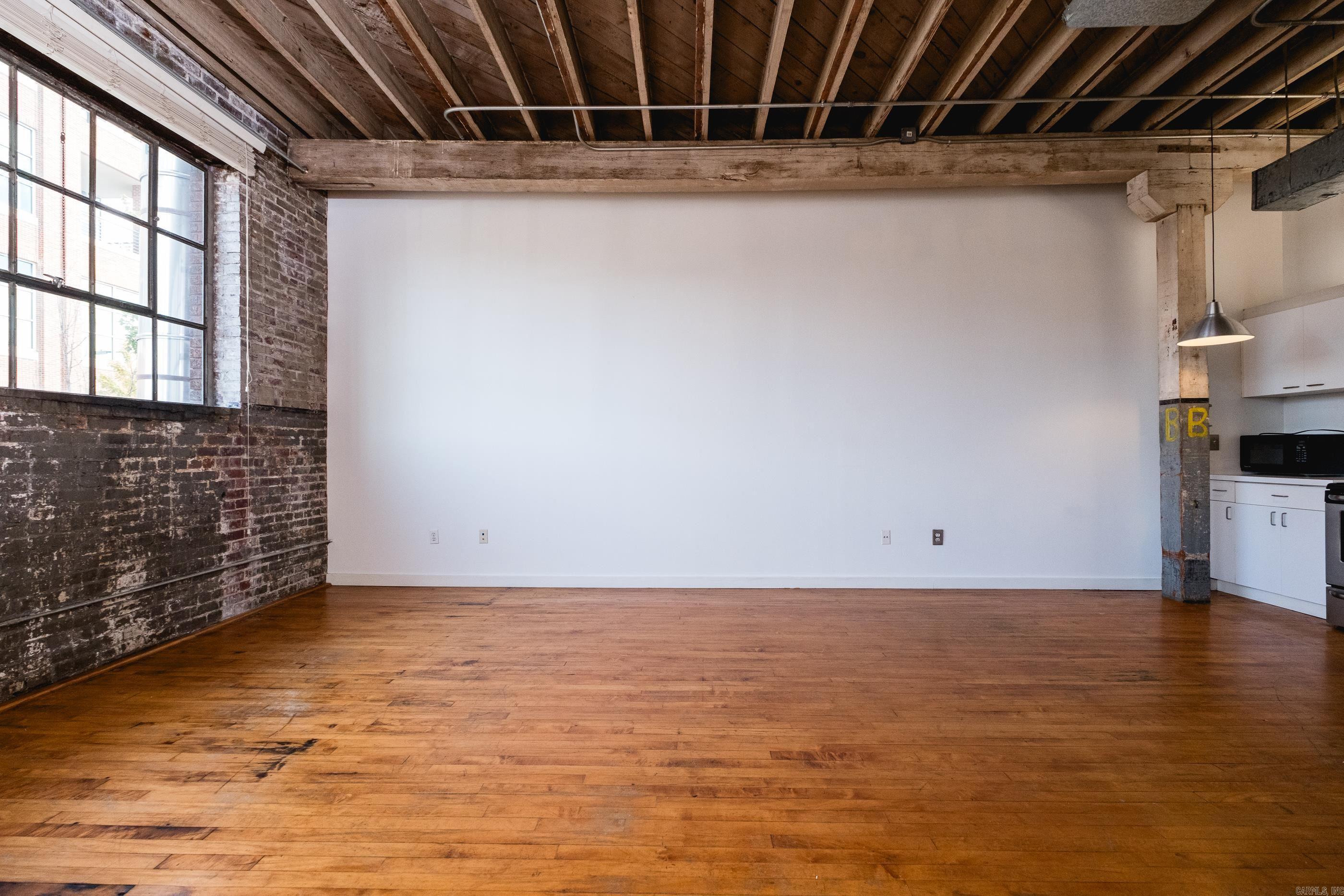 TUF NUT BLDG HPR - Residential