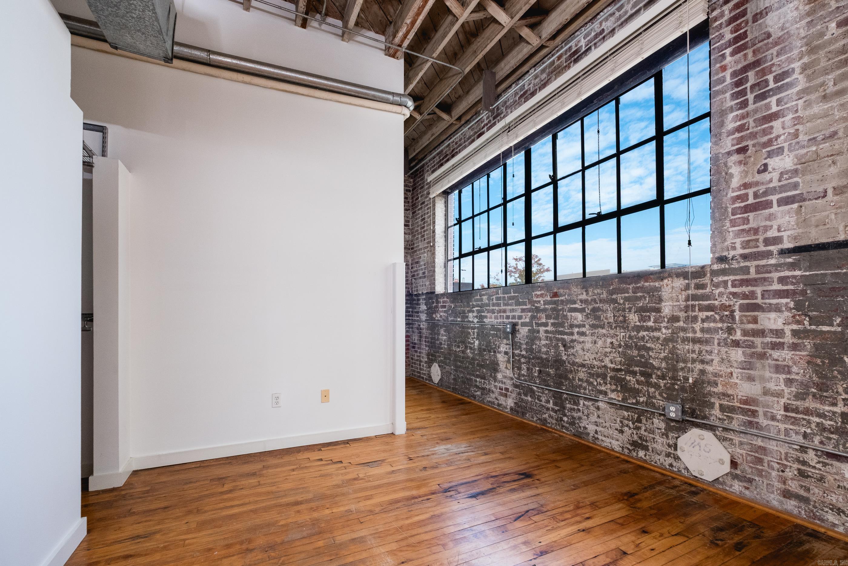TUF NUT BLDG HPR - Residential