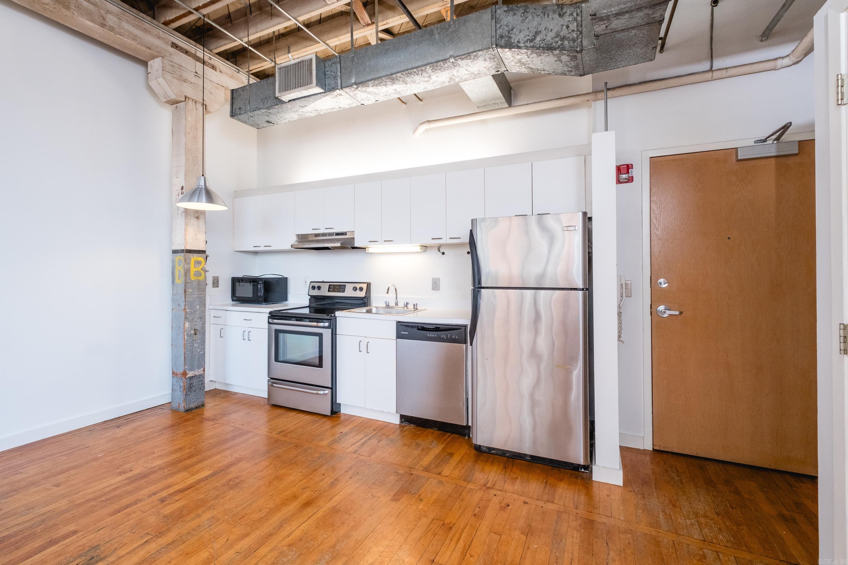 TUF NUT BLDG HPR - Residential