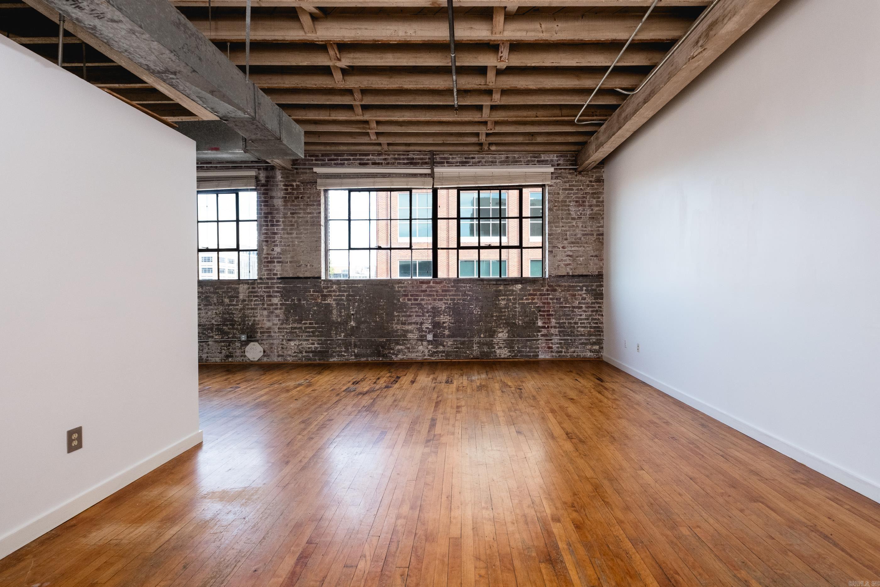 TUF NUT BLDG HPR - Residential