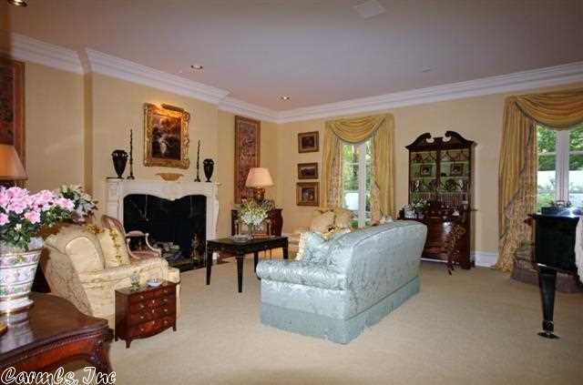 HICKORY HILLS - Residential