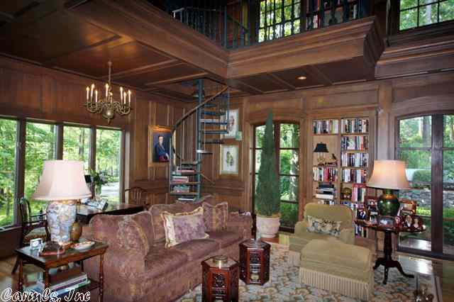 HICKORY HILLS - Residential