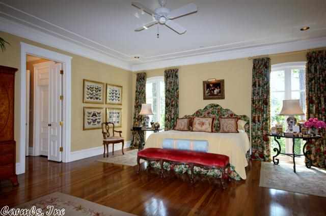 HICKORY HILLS - Residential
