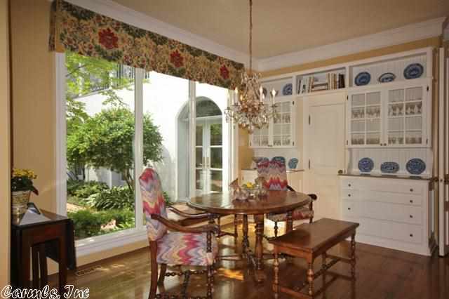 HICKORY HILLS - Residential