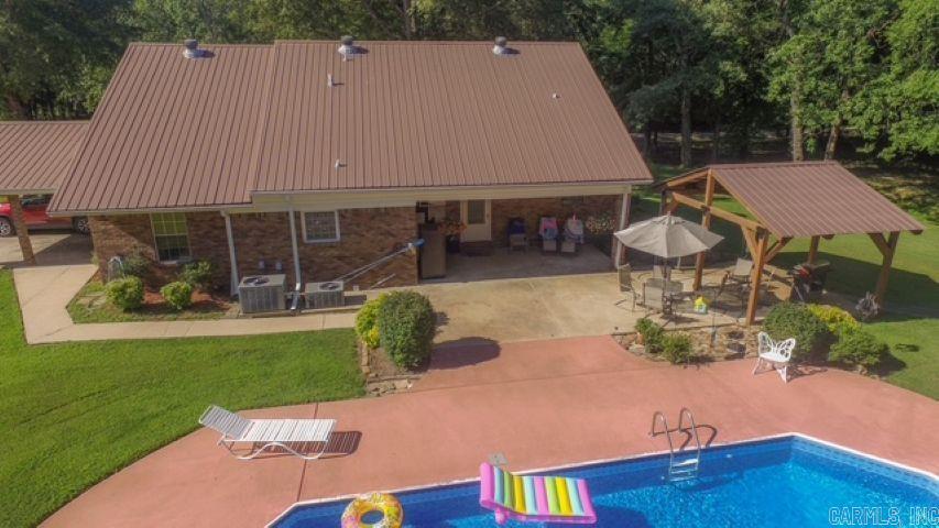 Metes & Bounds - Residential