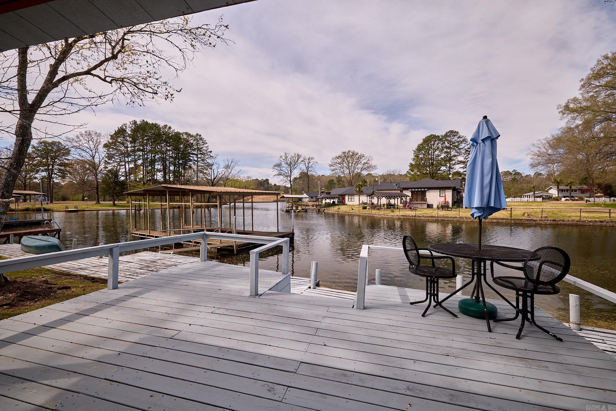 Lake Hamilton Outside - Residential