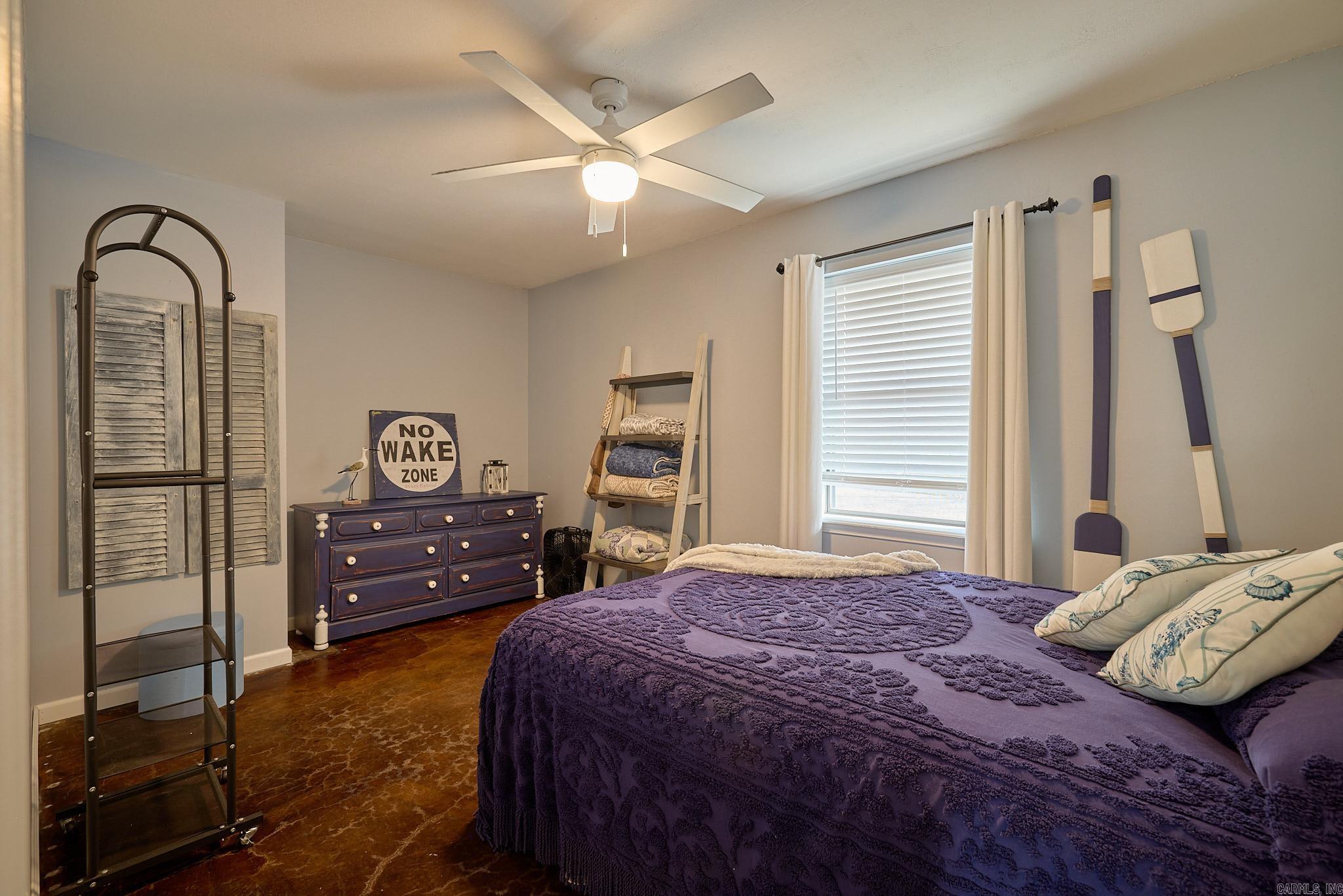 Lake Hamilton Outside - Residential