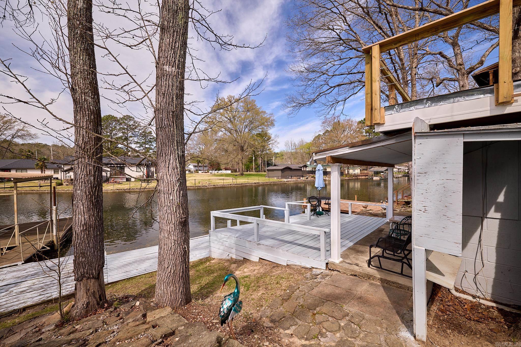 Lake Hamilton Outside - Residential