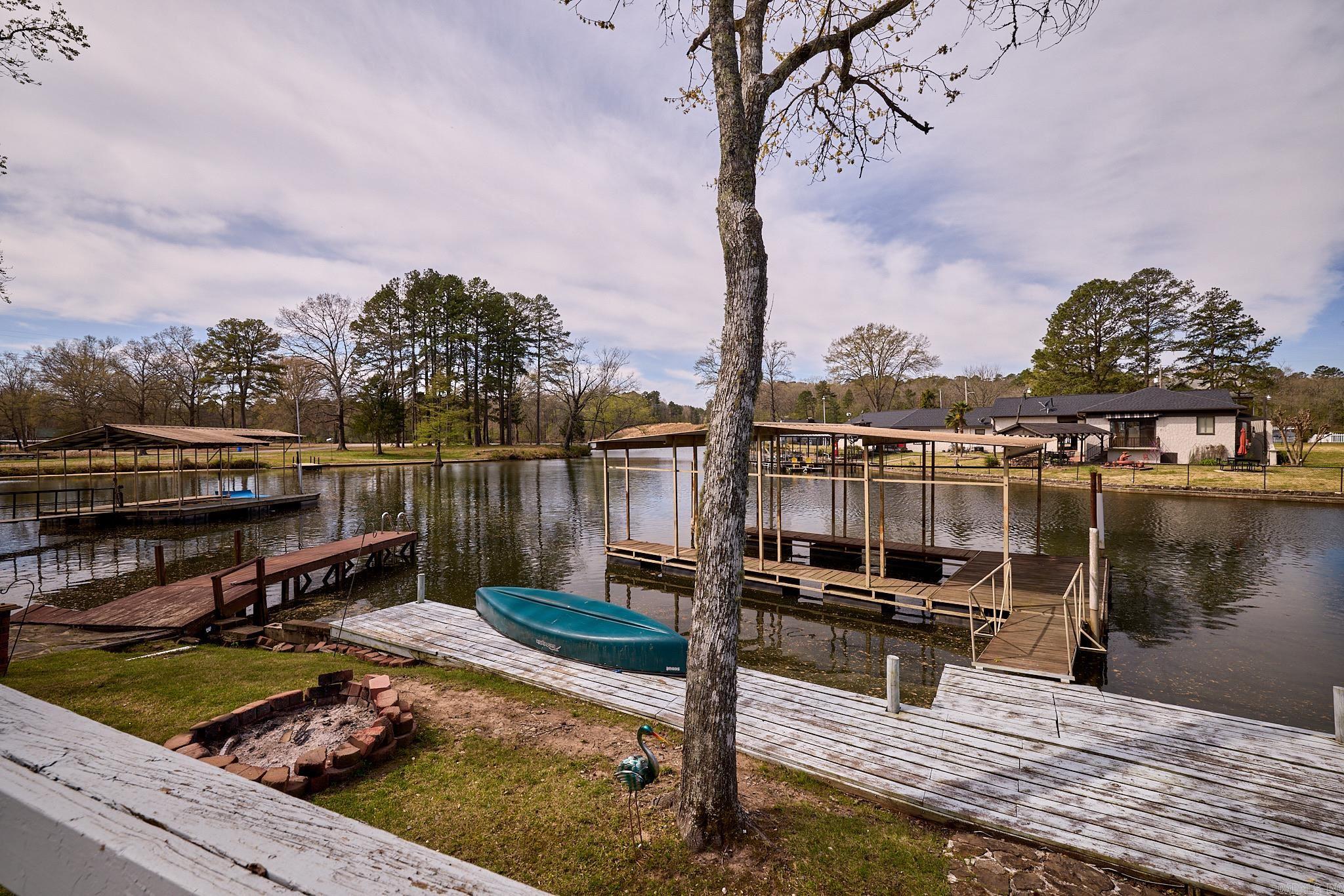 Lake Hamilton Outside - Residential