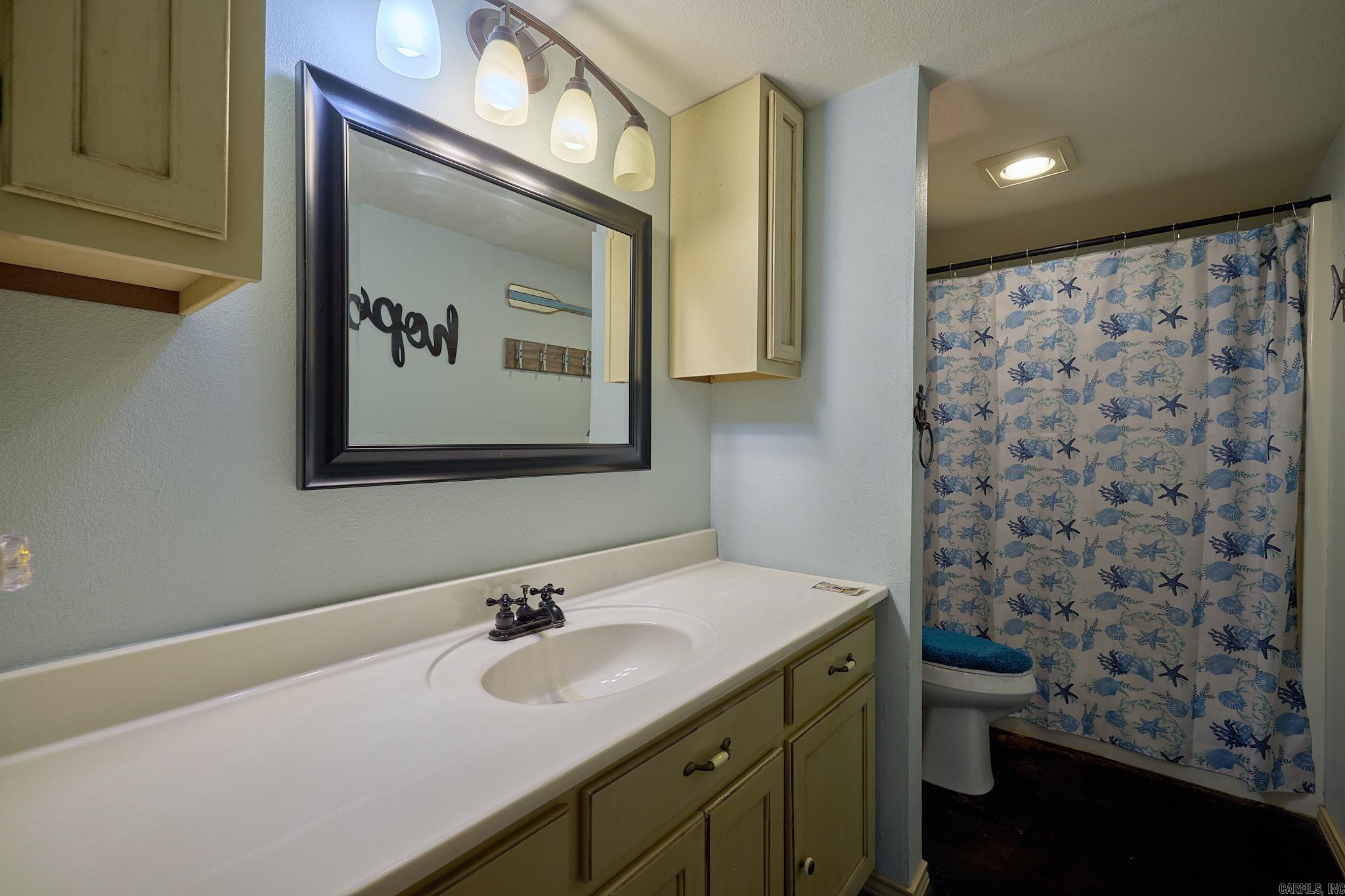 Lake Hamilton Outside - Residential