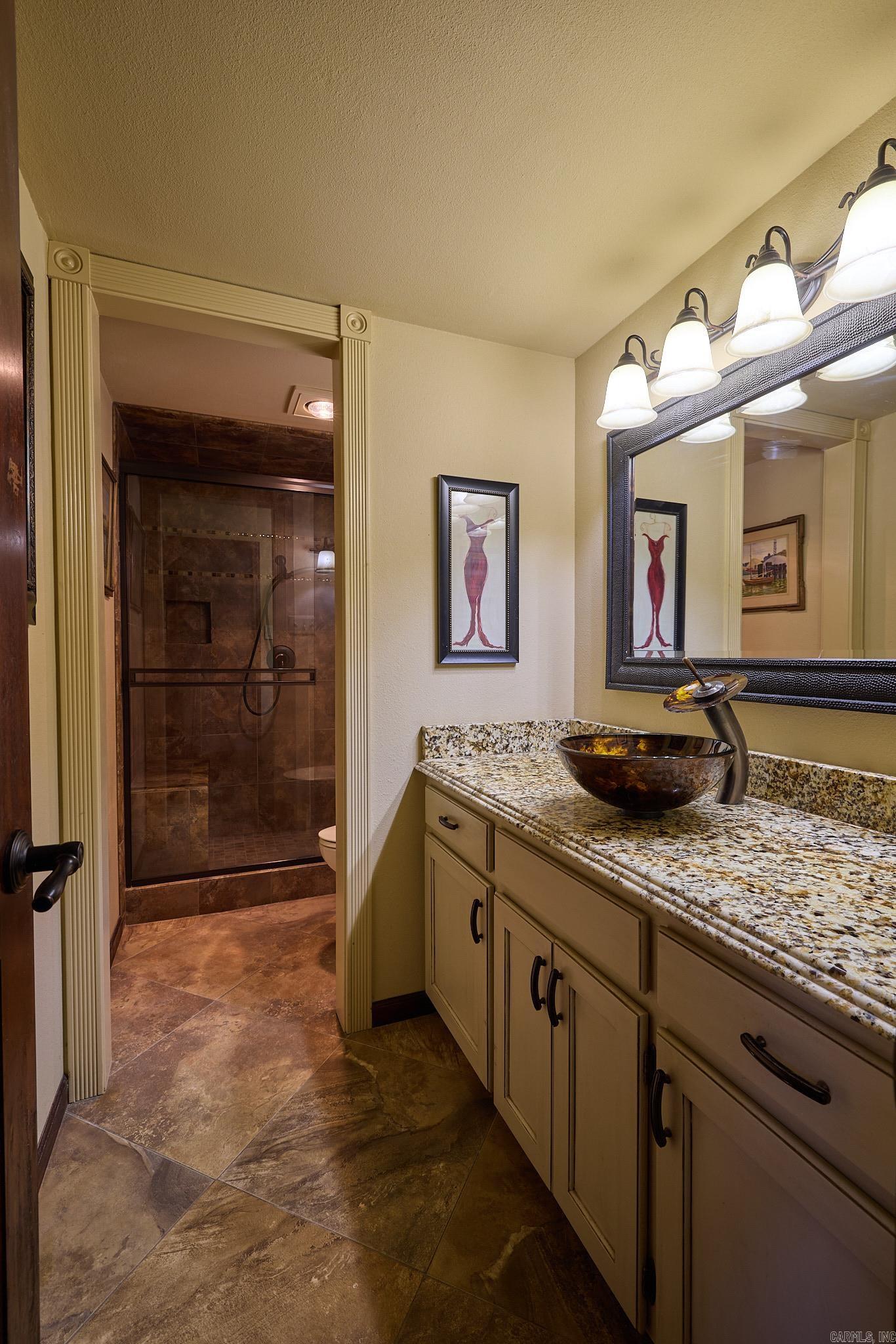 Lake Hamilton Outside - Residential