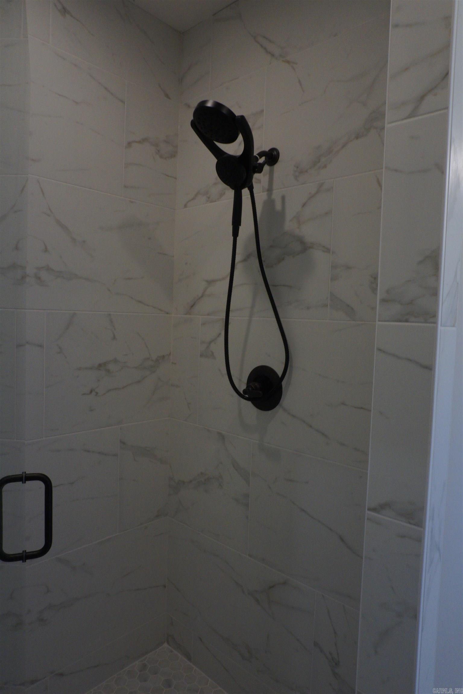 Jamestown Manor - Residential