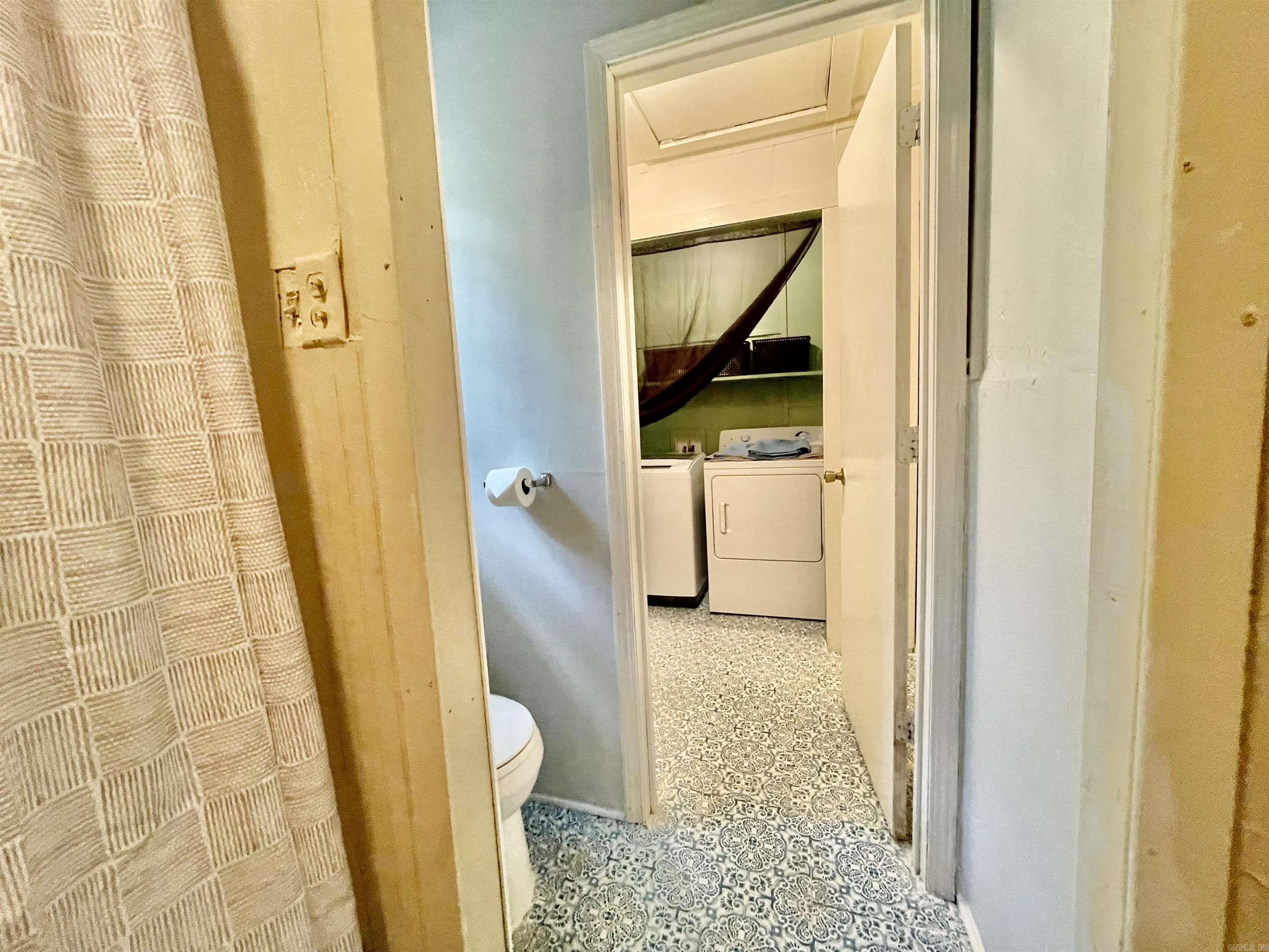 WYLDE WOOD VILL - Residential