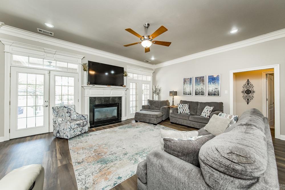 GREYSTONE - Residential