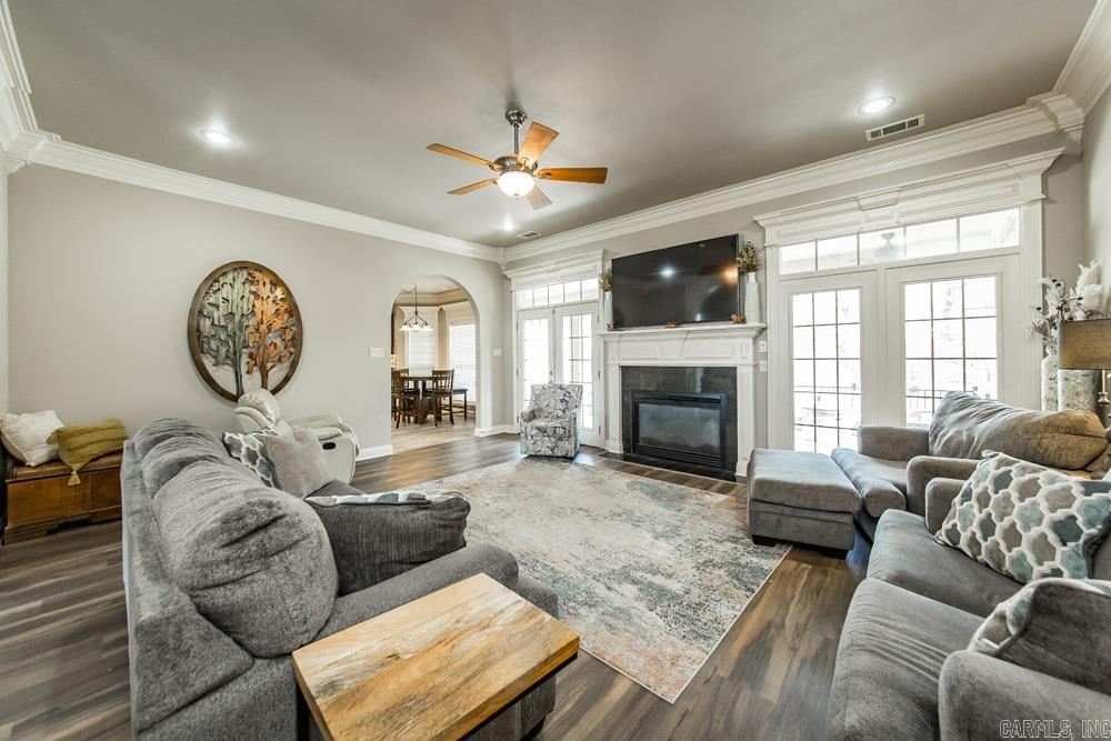 GREYSTONE - Residential