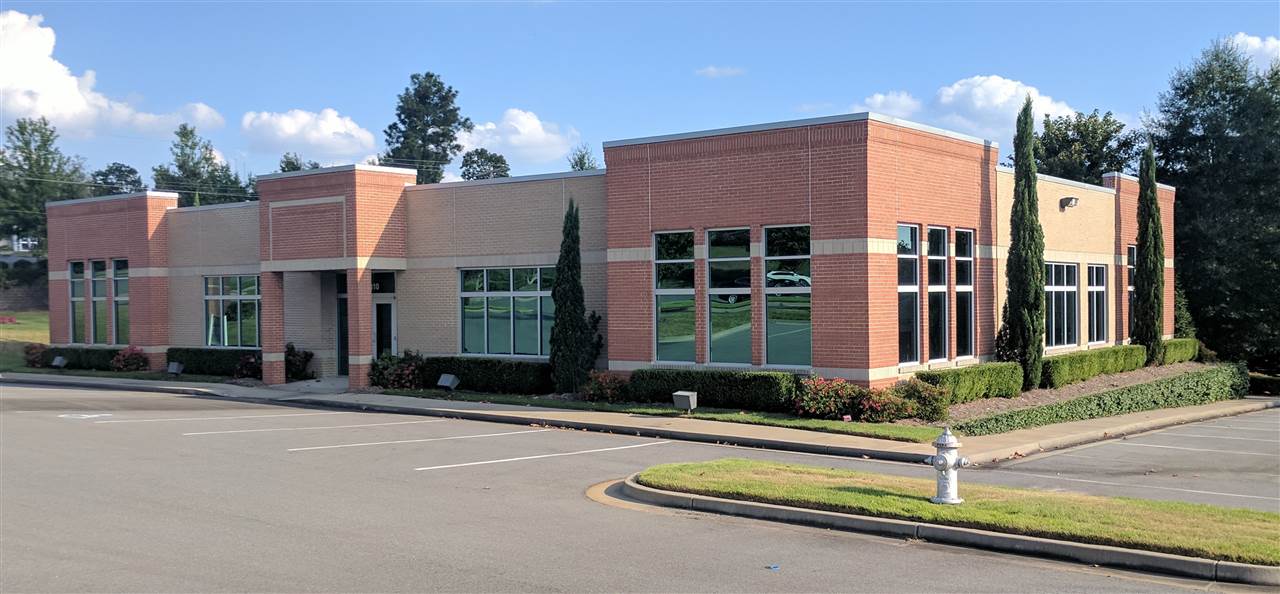 For Sale or Lease; Price Negotiable. Two Identical New Construction Medical Office Buildings Located off HWY 10. These Class A Building's Interior Space is Unfinished so you can Customize Your Space to Your Needs. Price is per Building. These Building are in a Prime Location as Little Rock Continues to Grow West and Already has High Traffic Counts of 42,000 VPD on HWY 10.
