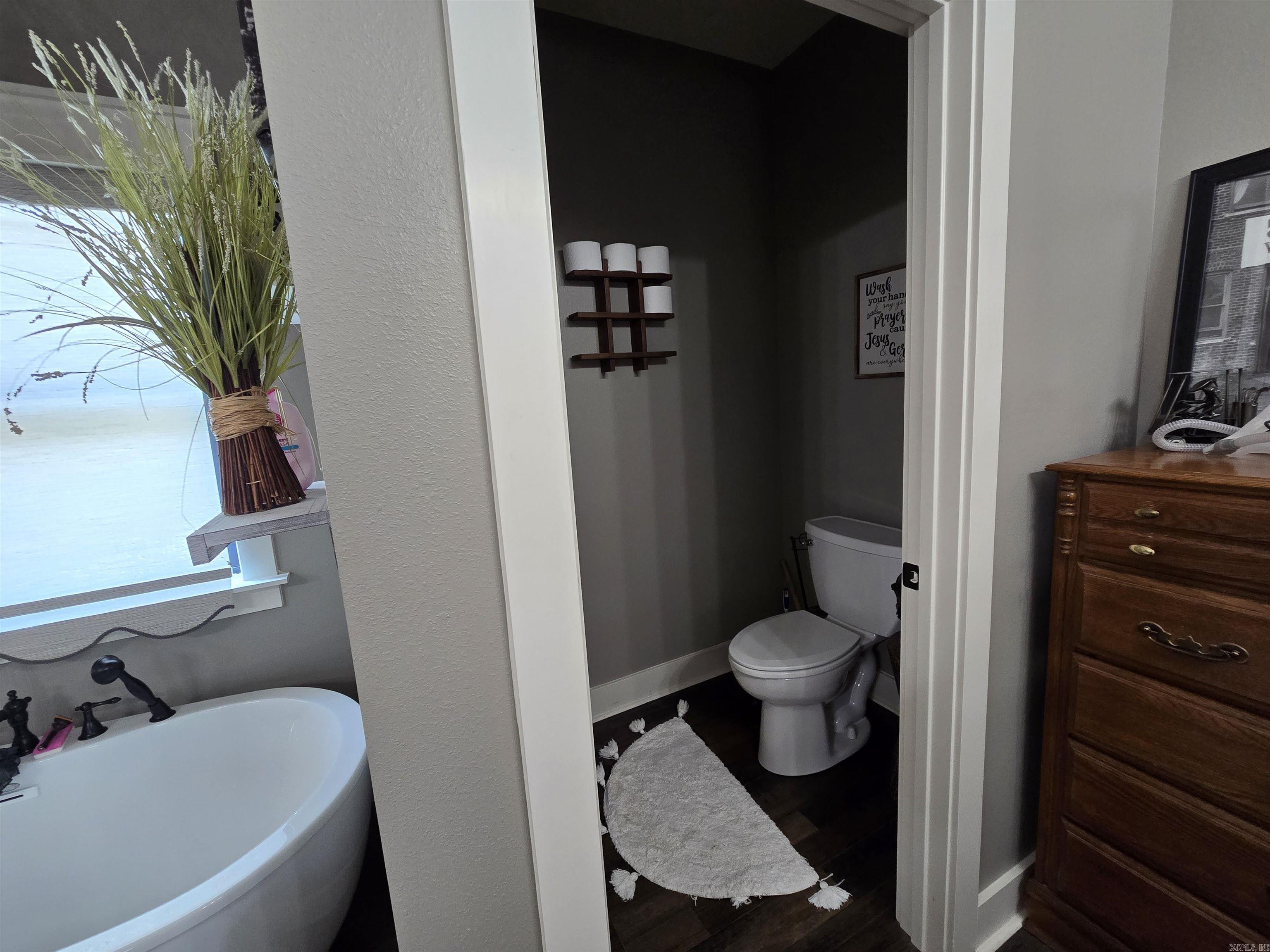 CEDAR PARK ESTATES - Residential