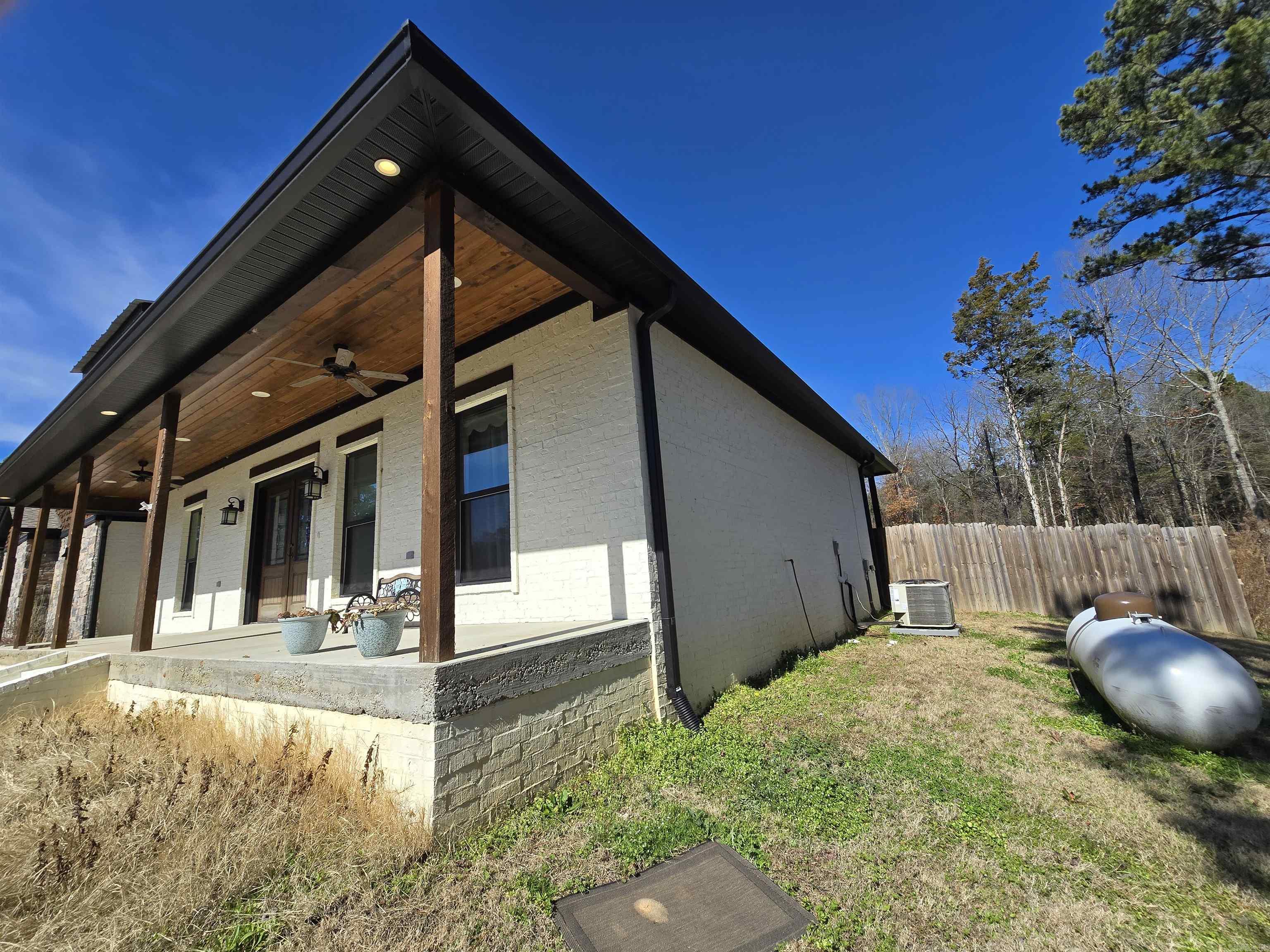 CEDAR PARK ESTATES - Residential