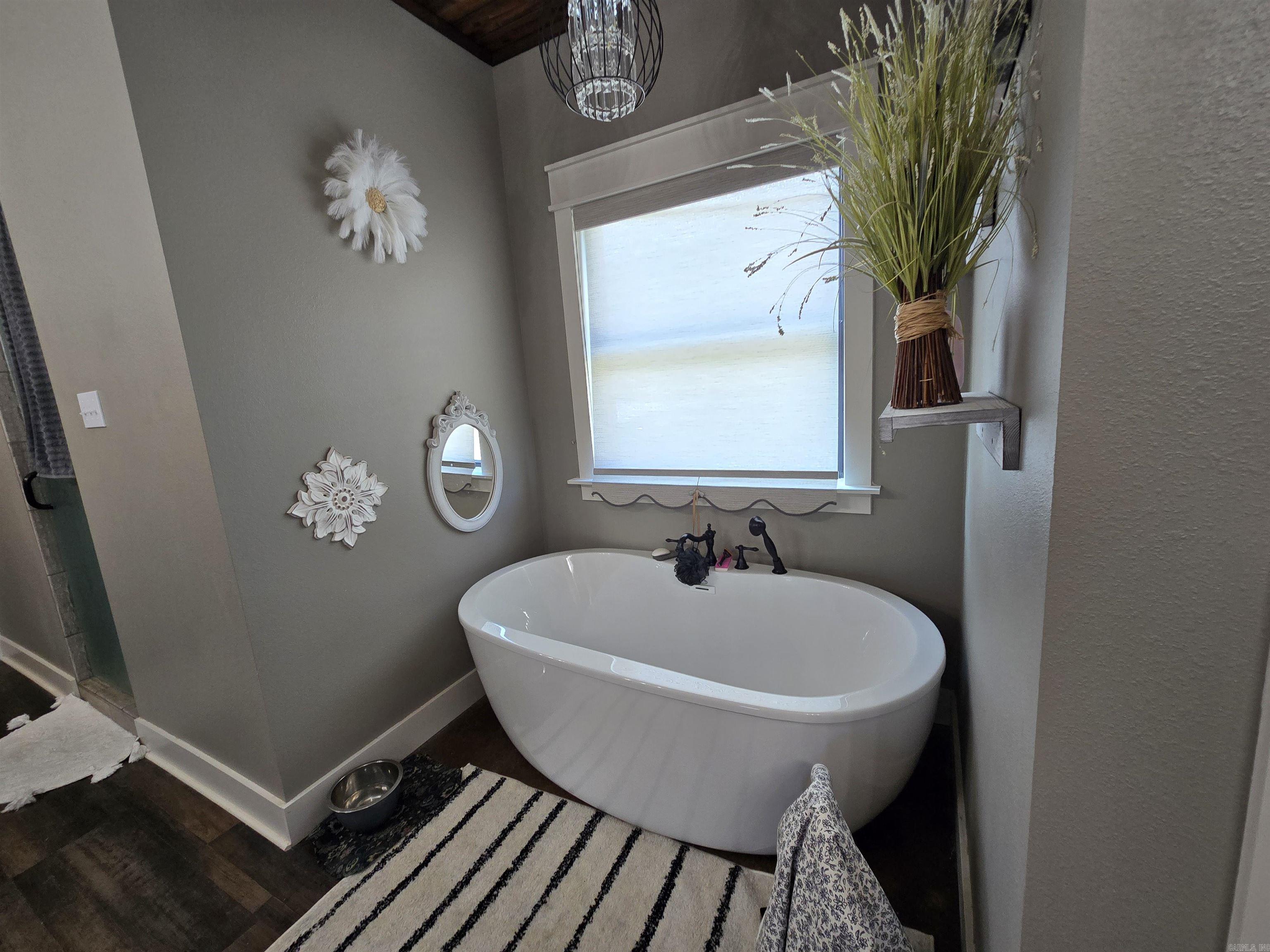 CEDAR PARK ESTATES - Residential