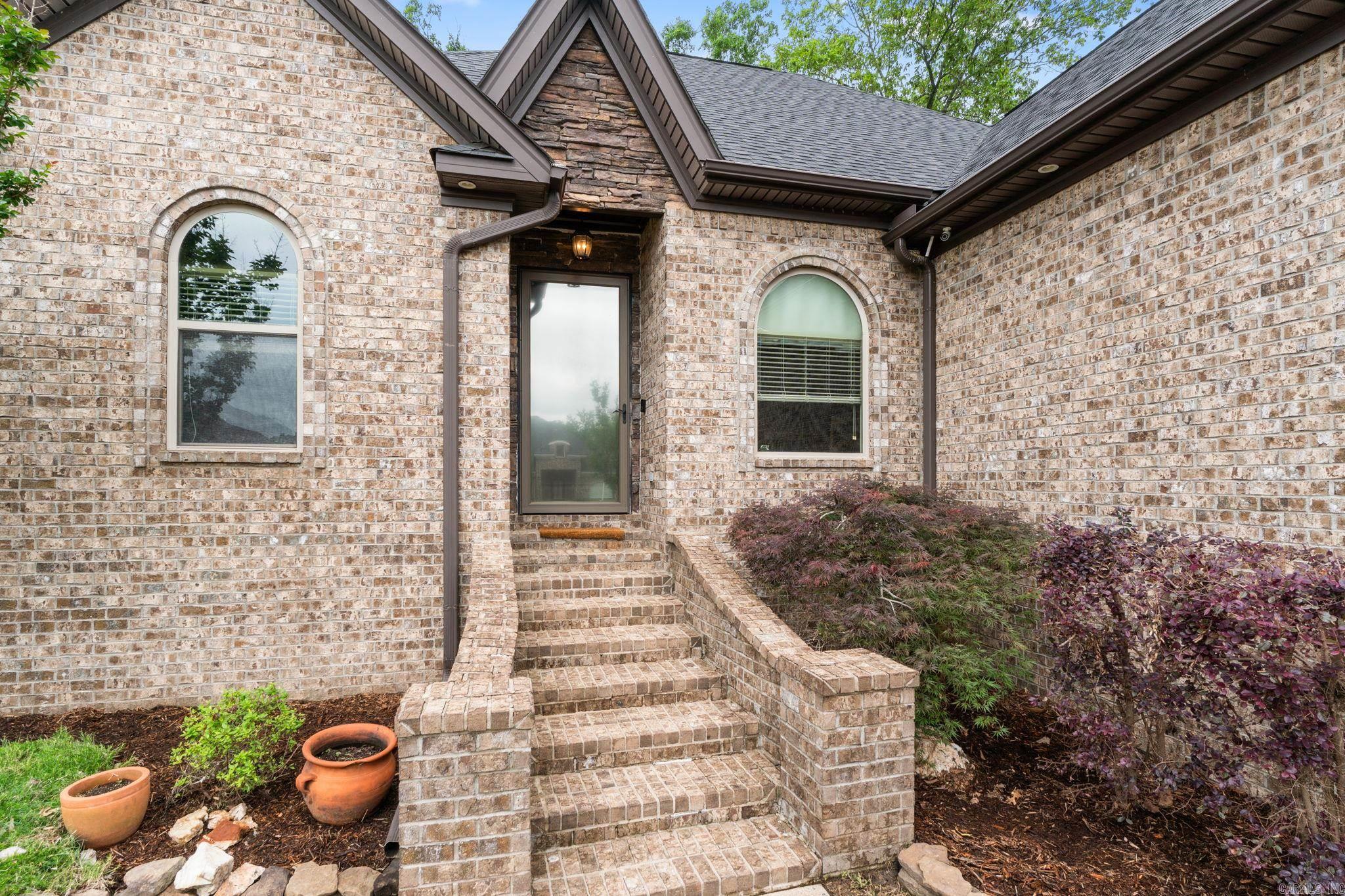 GRACE VILLAGE - Residential
