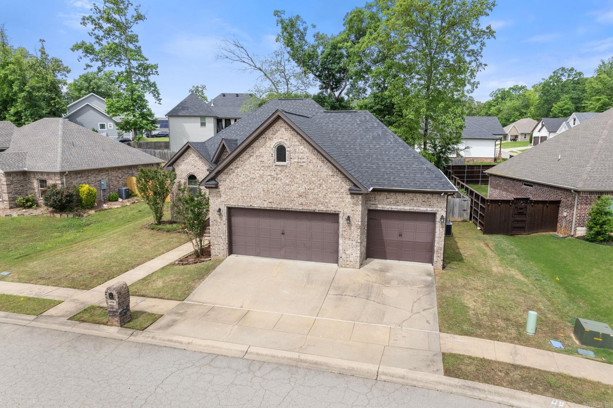 GRACE VILLAGE - Residential