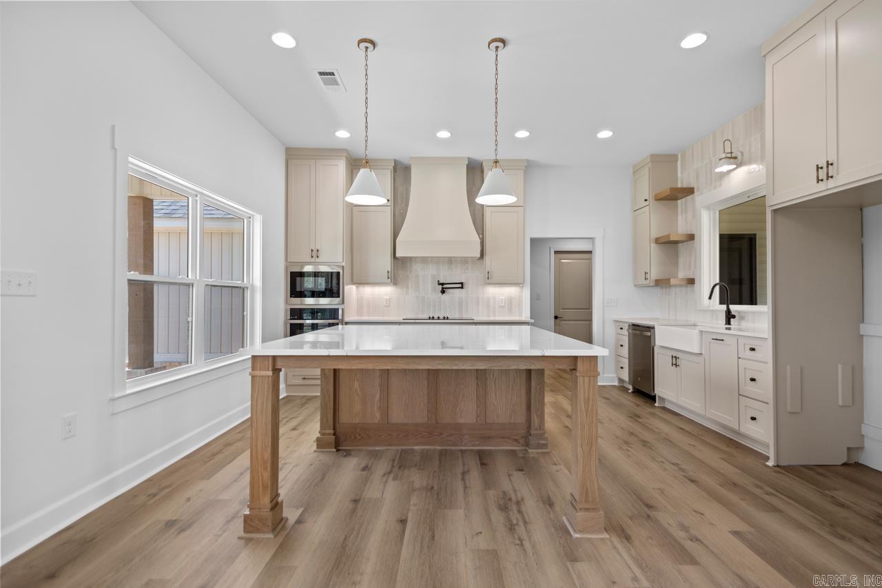 TIMBER POINT - Residential