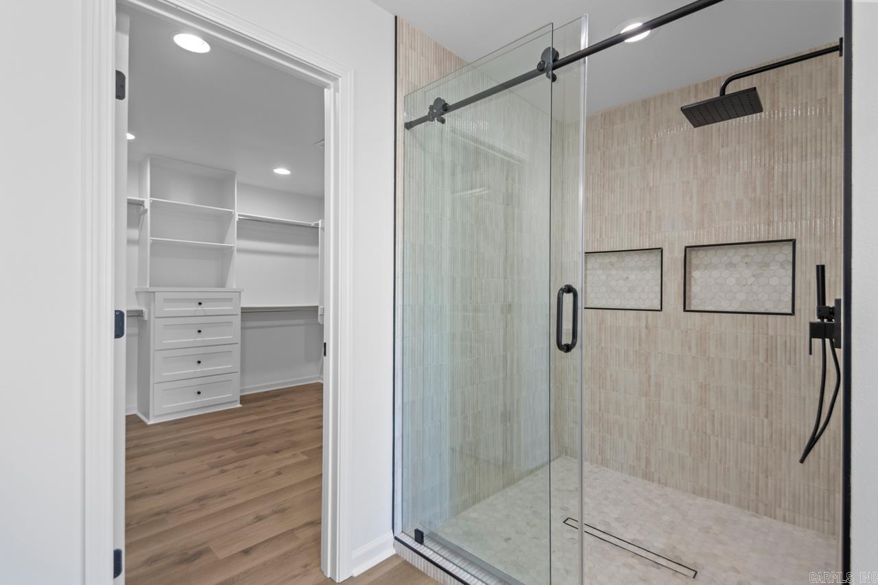 TIMBER POINT - Residential