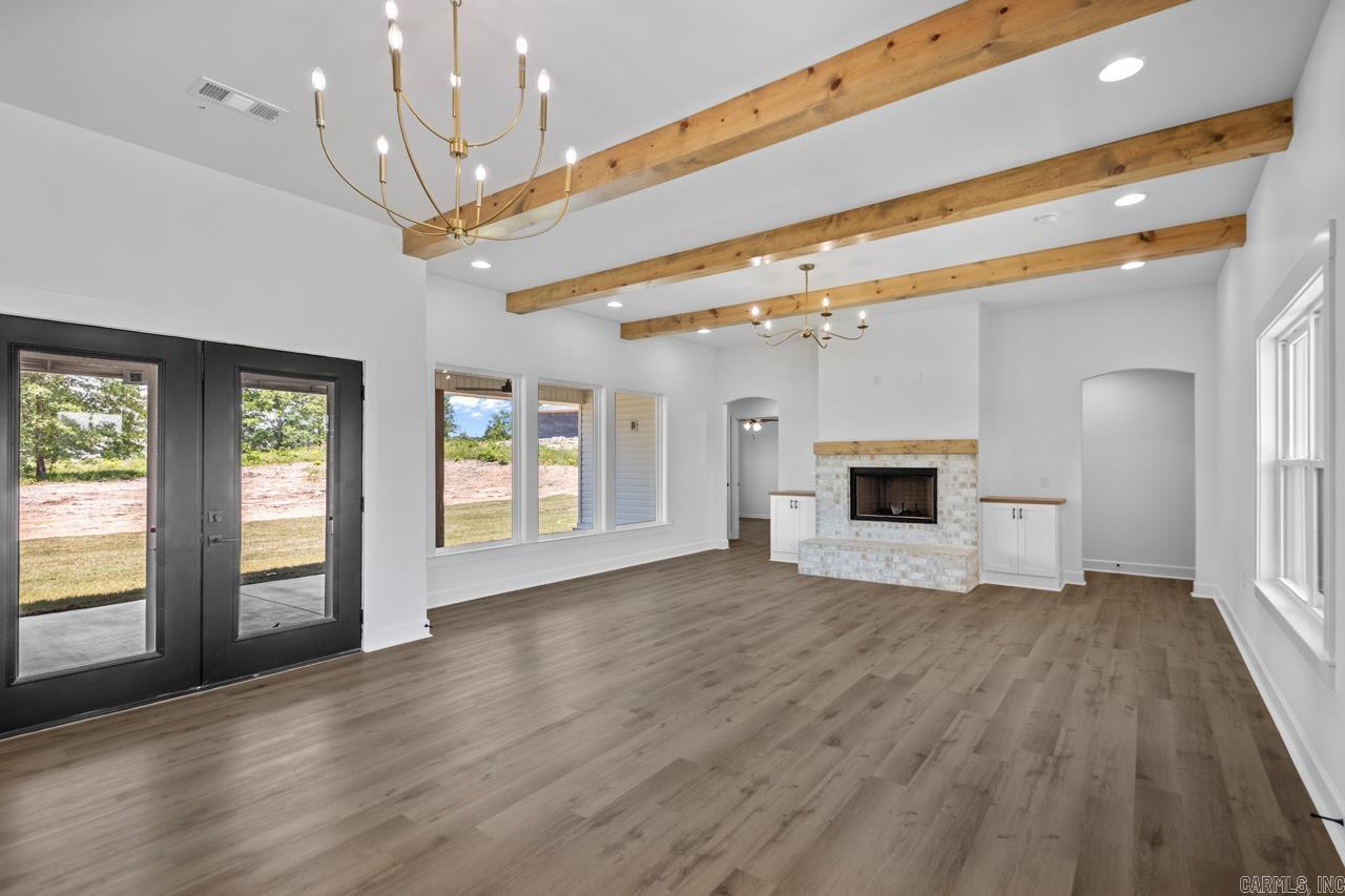 TIMBER POINT - Residential