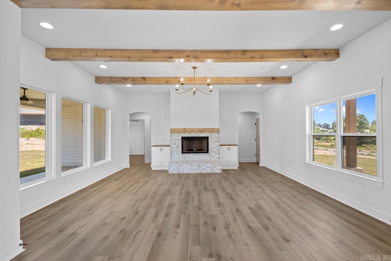 TIMBER POINT - Residential