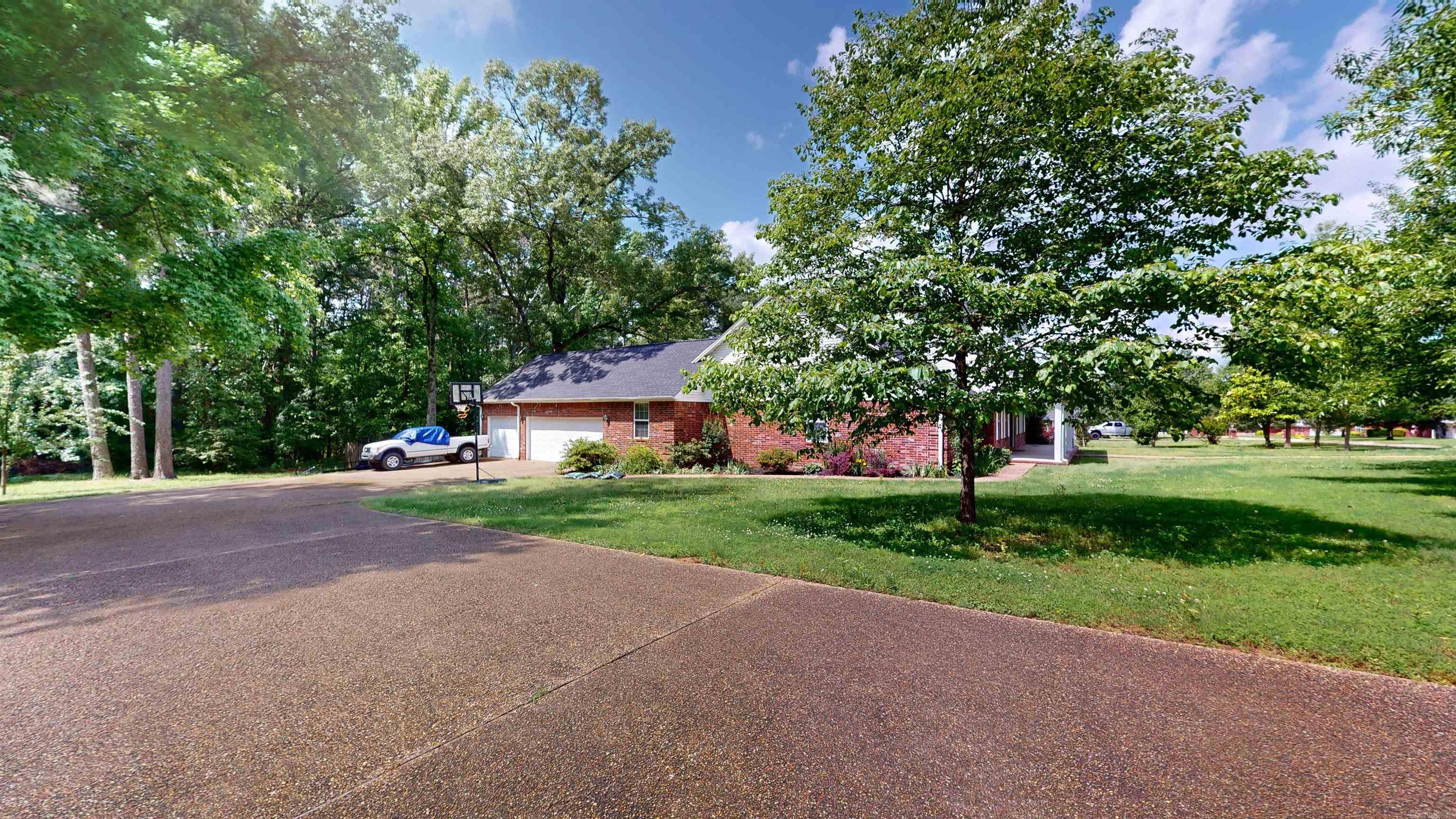 Long Meadow - Residential