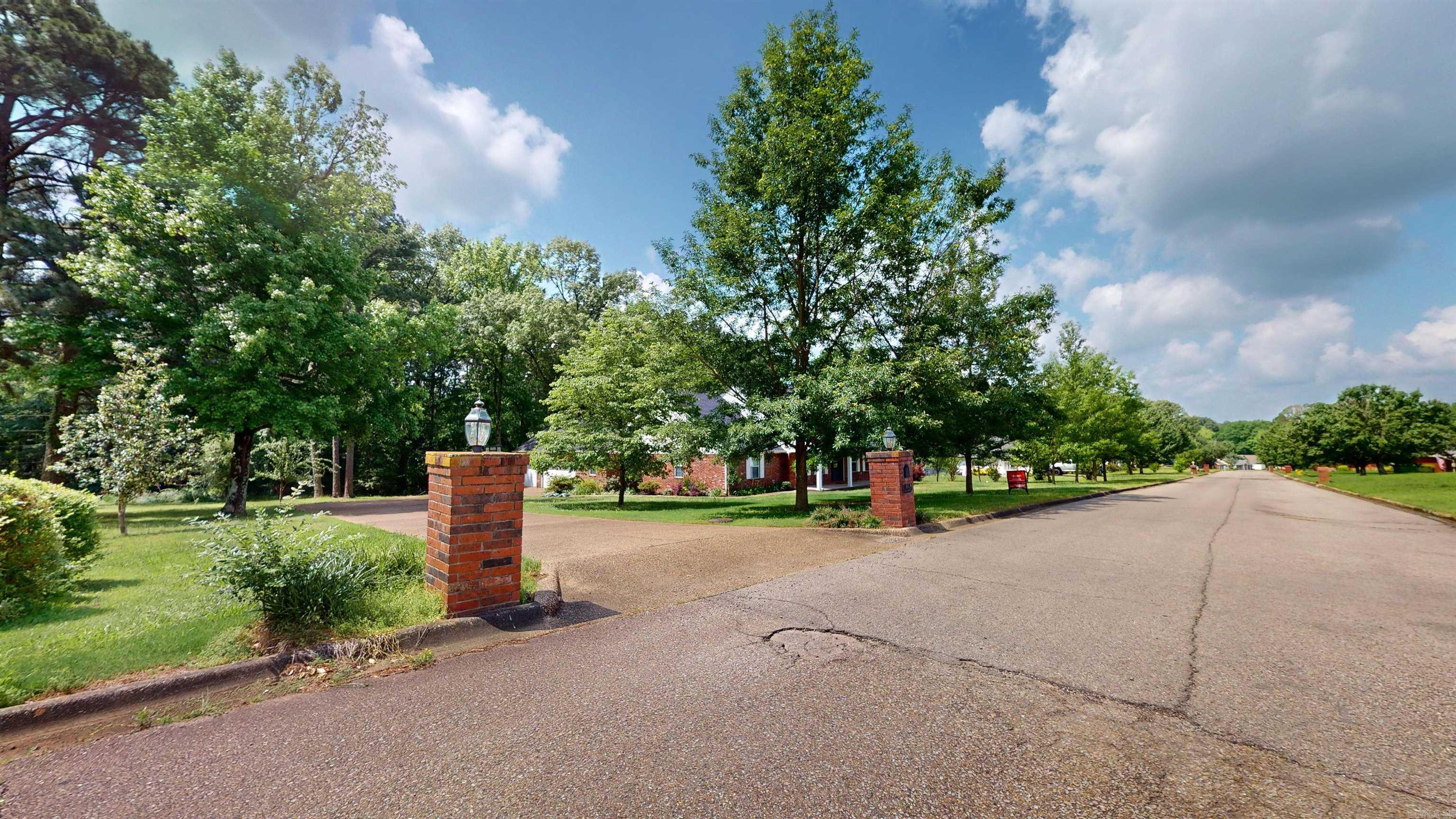 Long Meadow - Residential