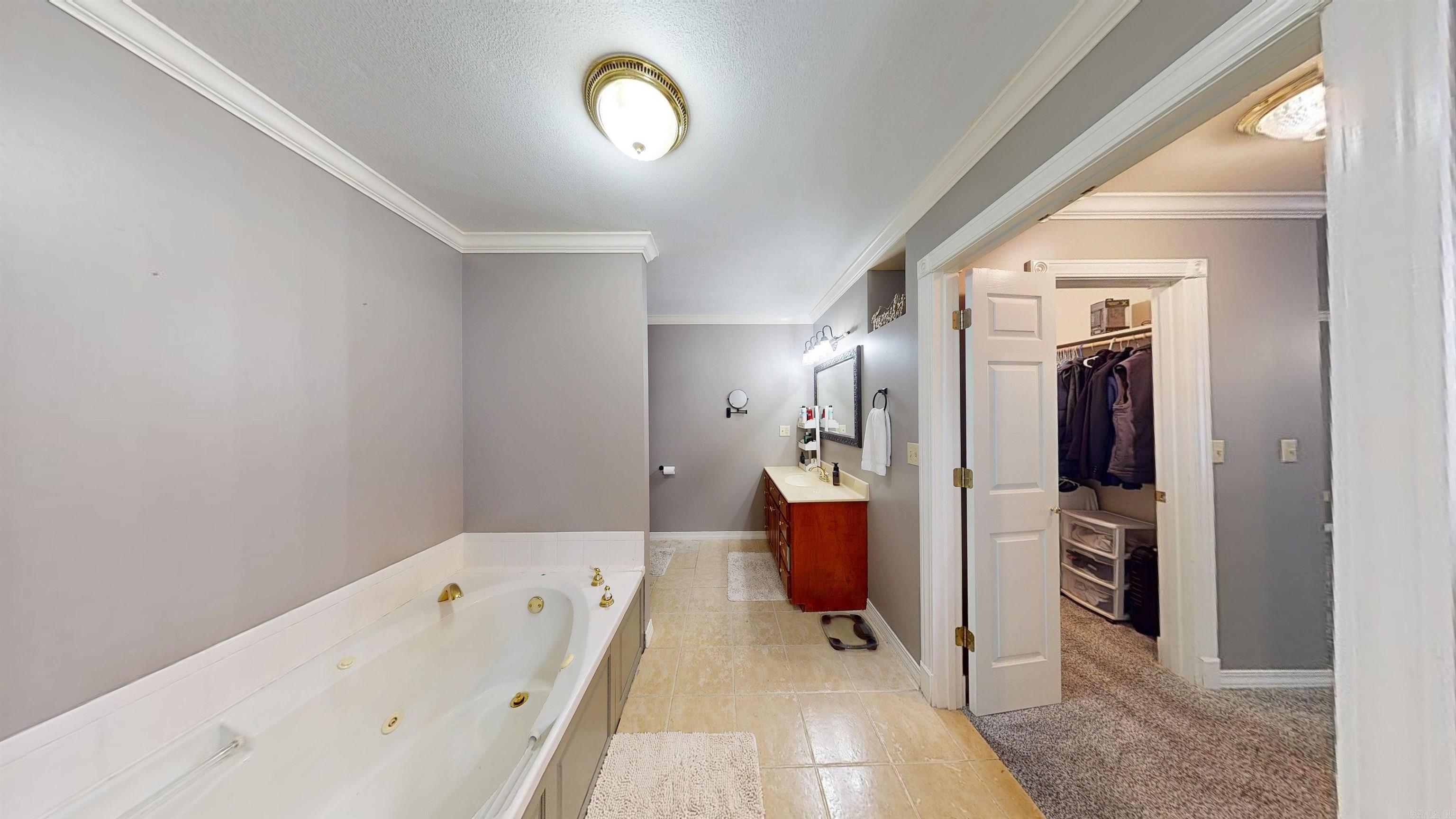 Long Meadow - Residential