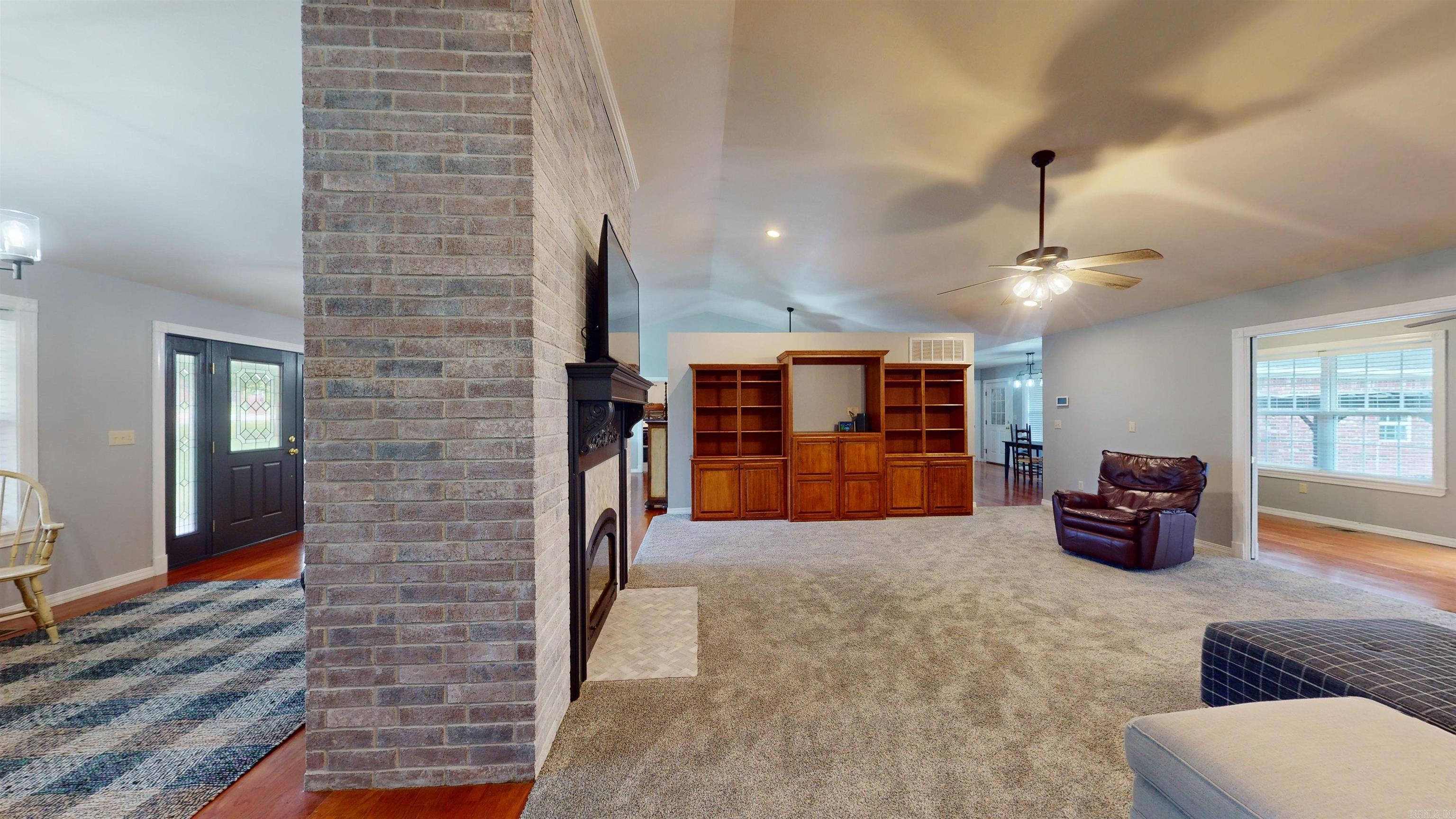 Long Meadow - Residential