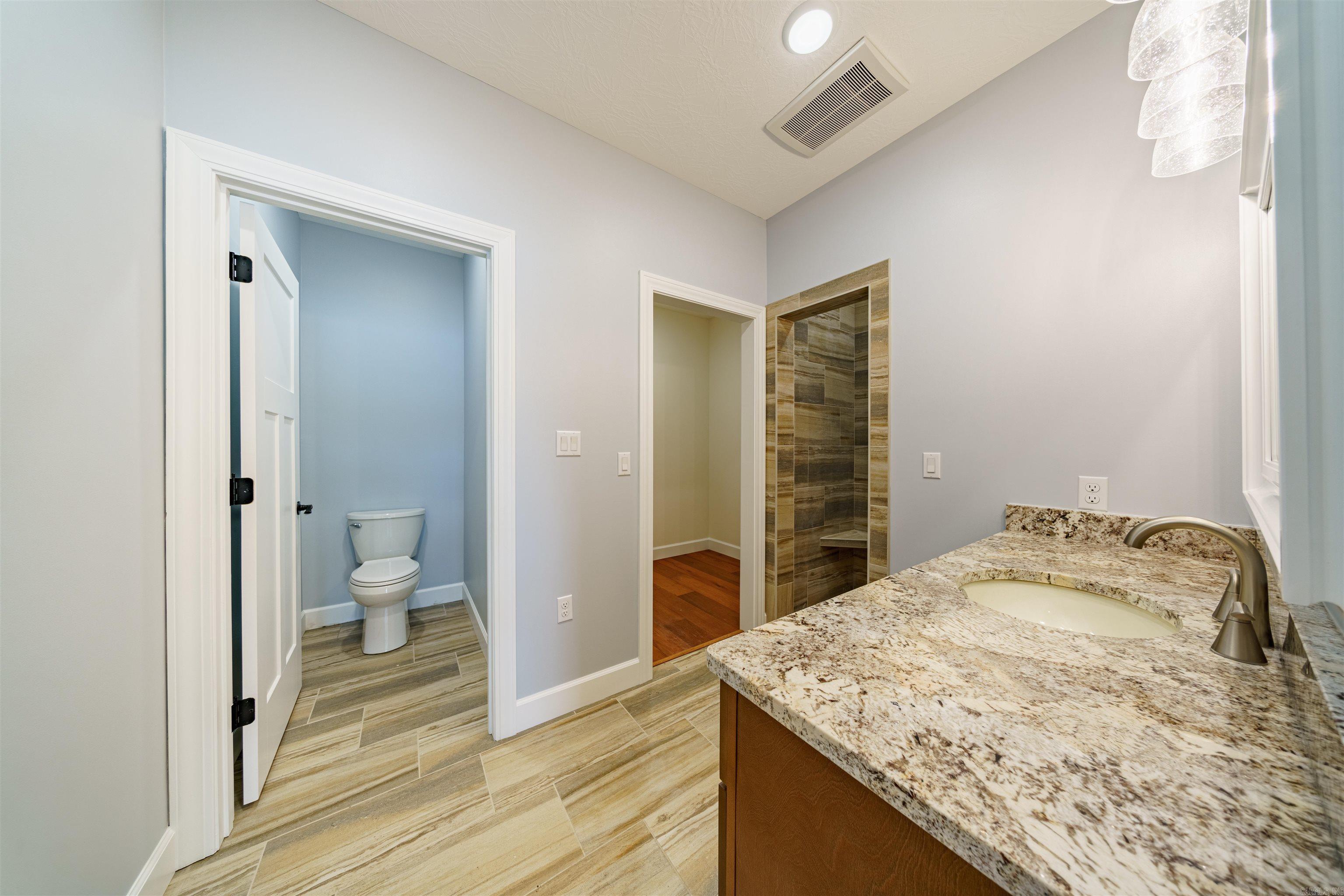 CROWN ADDITION - Residential