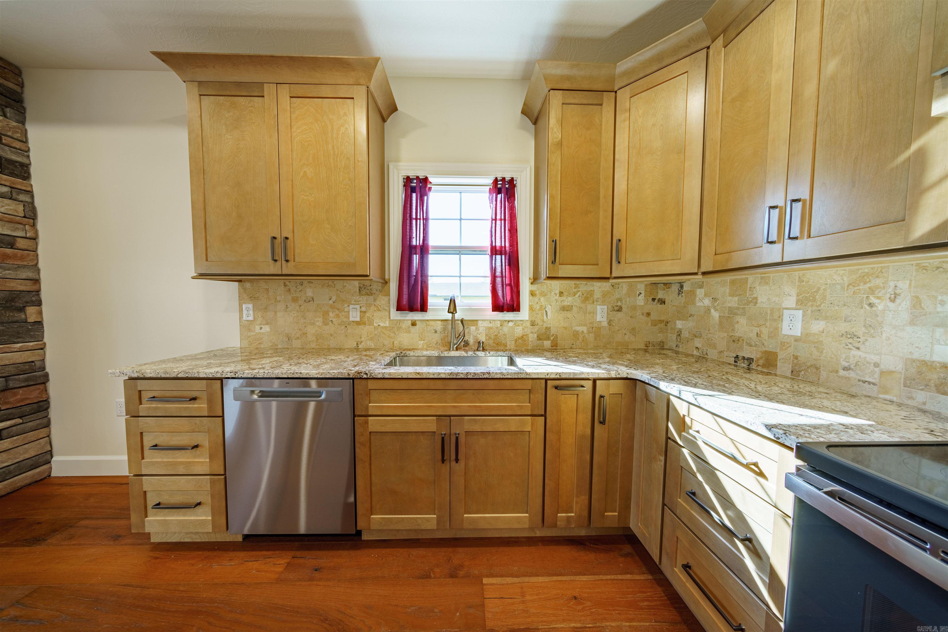 CROWN ADDITION - Residential
