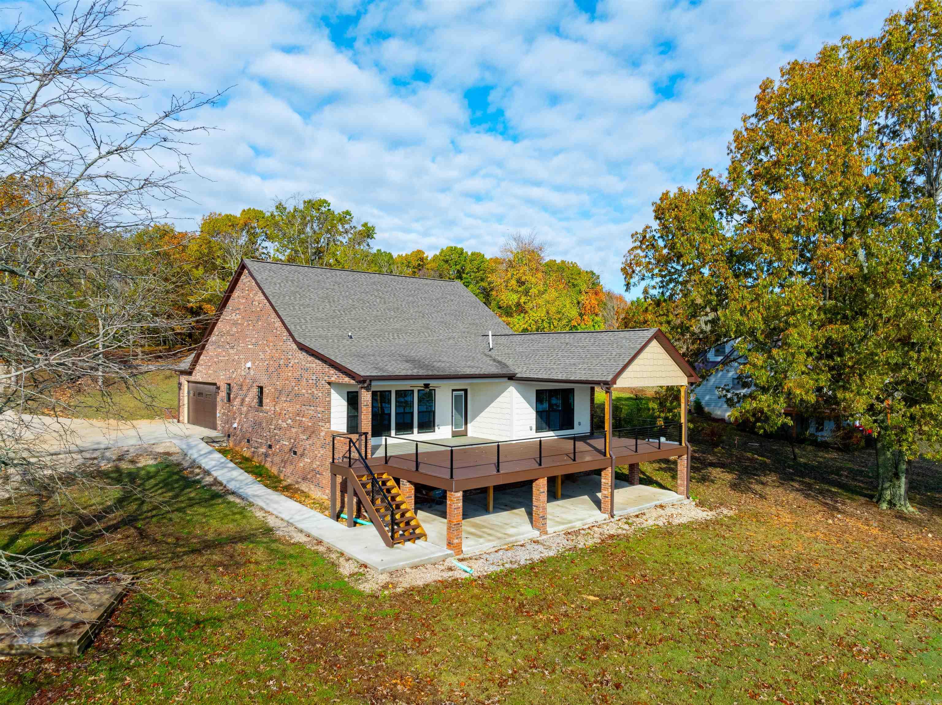 CROWN ADDITION - Residential