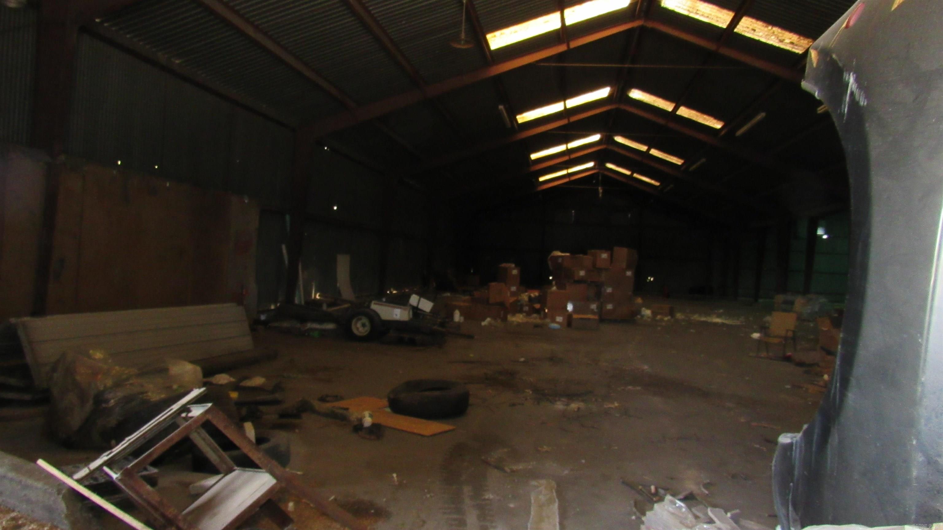 Metes & Bounds - Commercial Sale