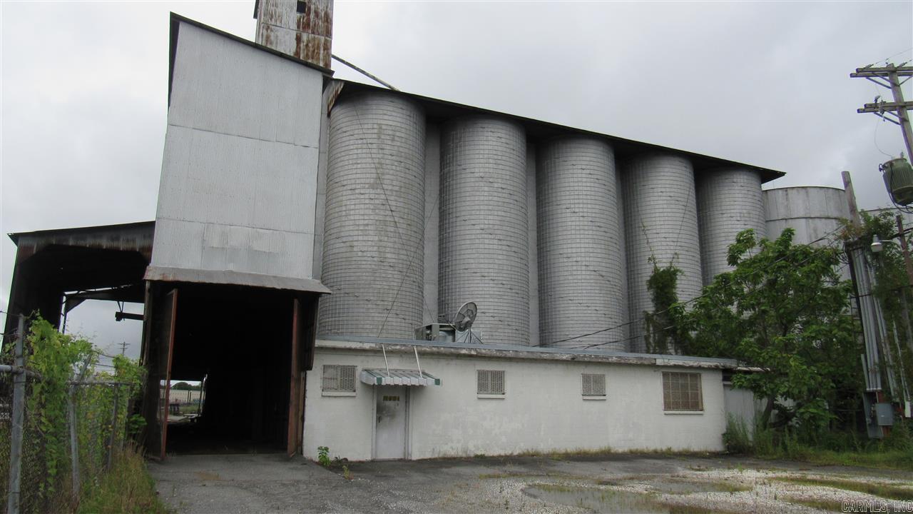 Metes & Bounds - Commercial Sale