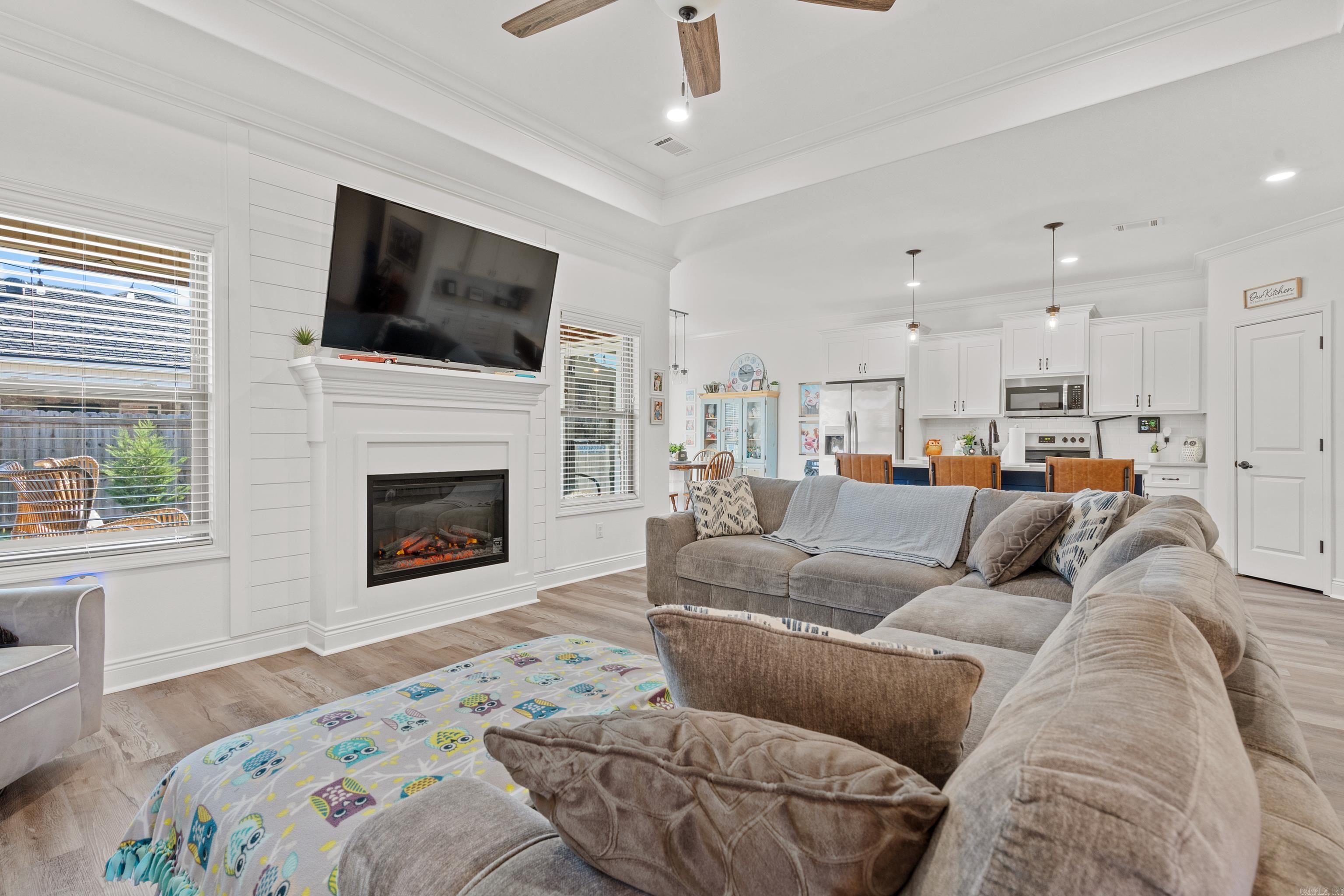 NORTHSHORE RIDGE - Residential