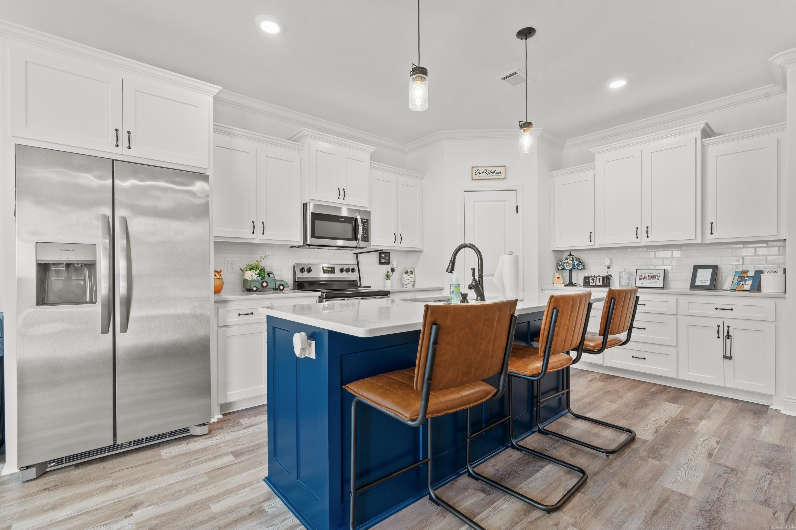 NORTHSHORE RIDGE - Residential