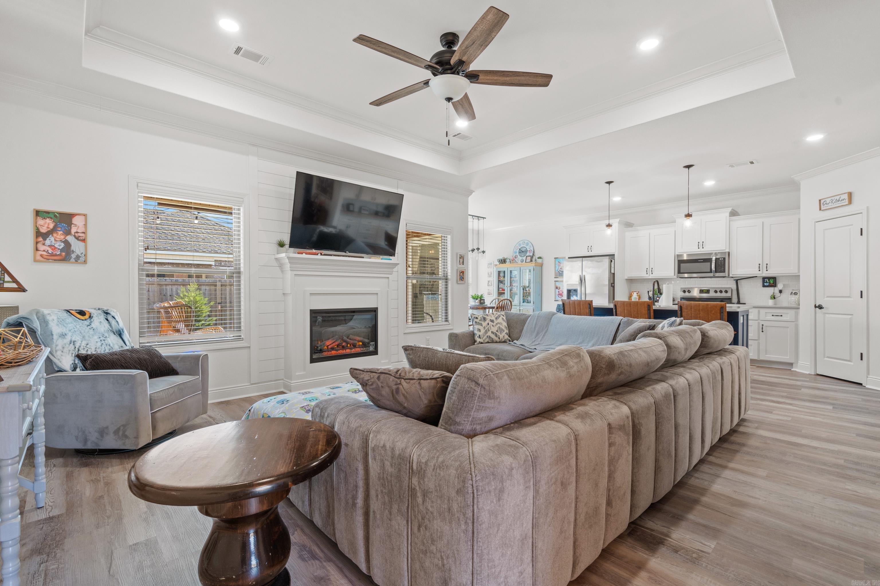 NORTHSHORE RIDGE - Residential