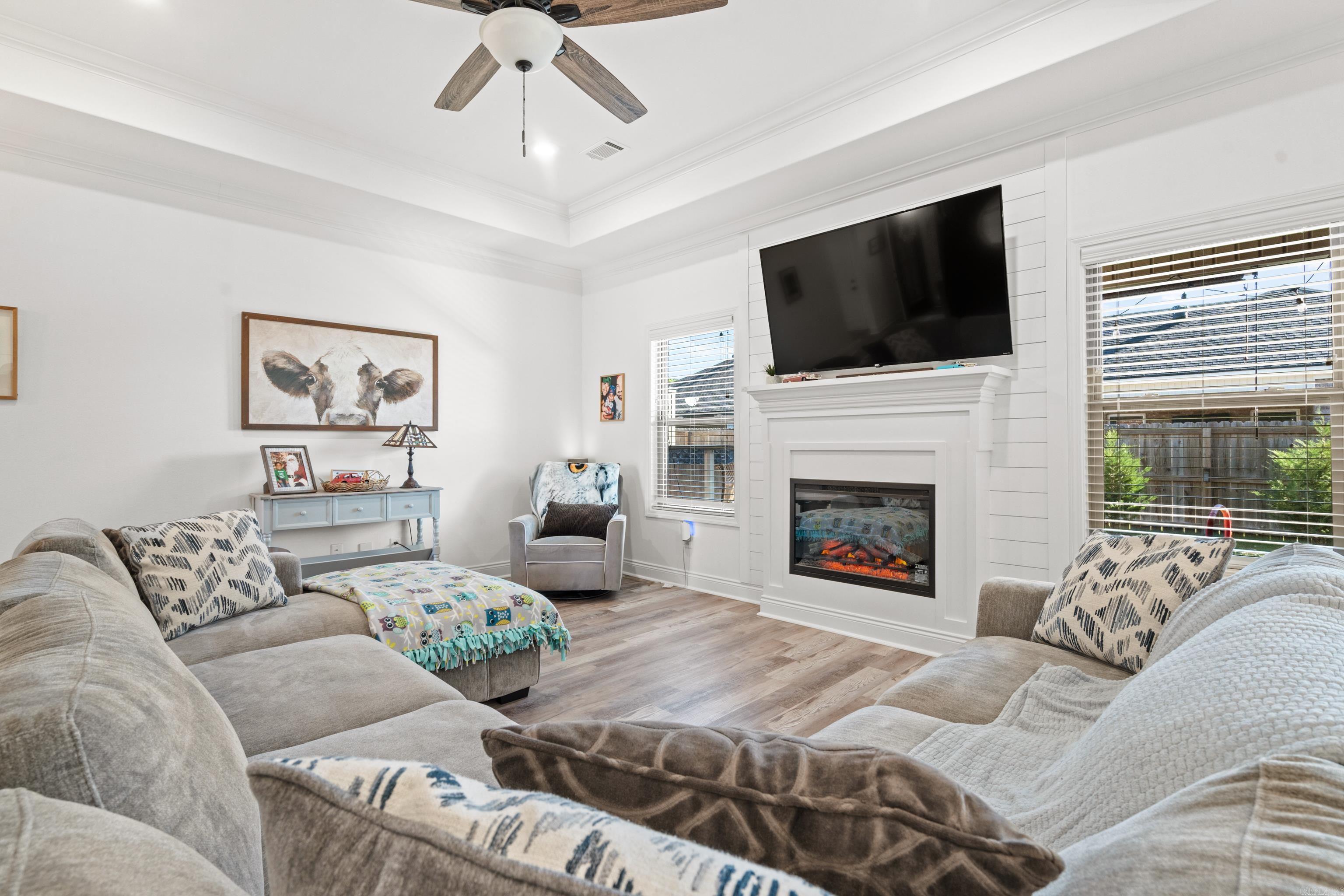 NORTHSHORE RIDGE - Residential