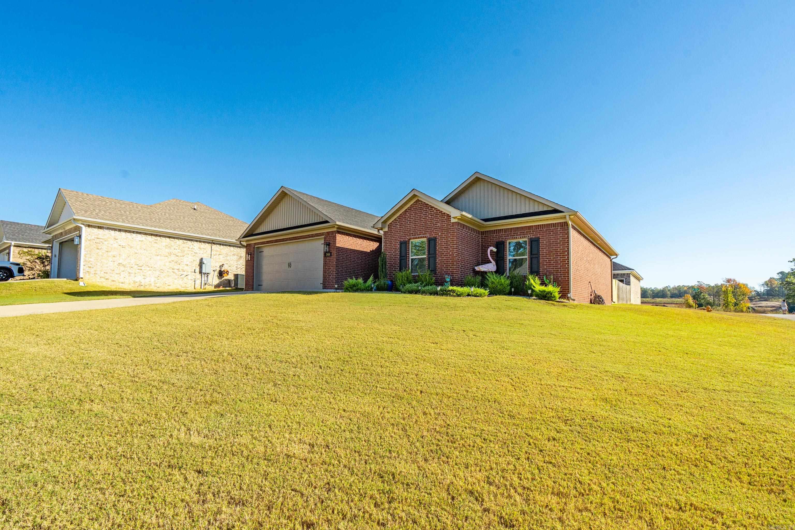 NORTHSHORE RIDGE - Residential